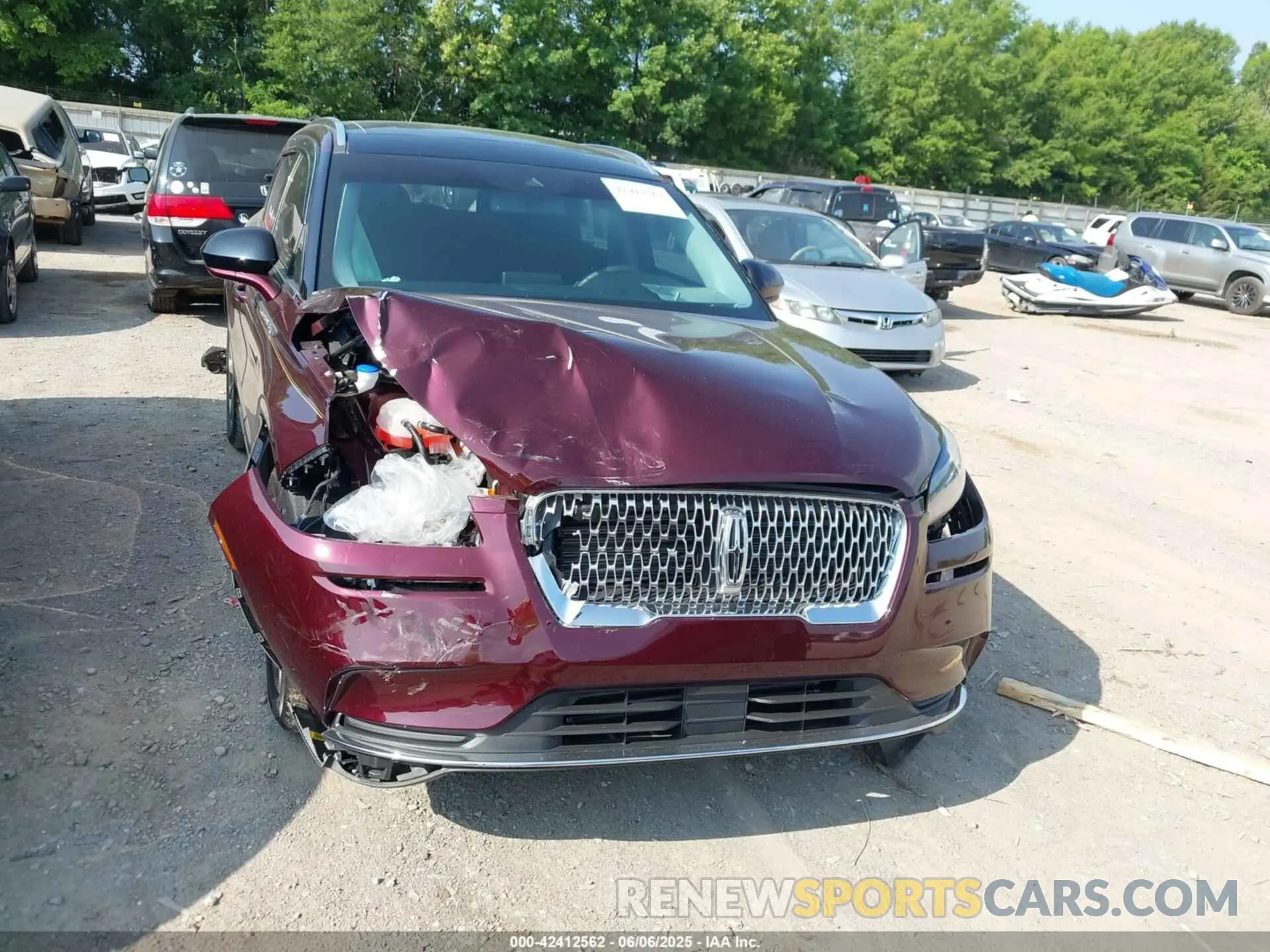 12 Photograph of a damaged car 5LMCJ1D95LUL11583 LINCOLN CORSAIR 2020
