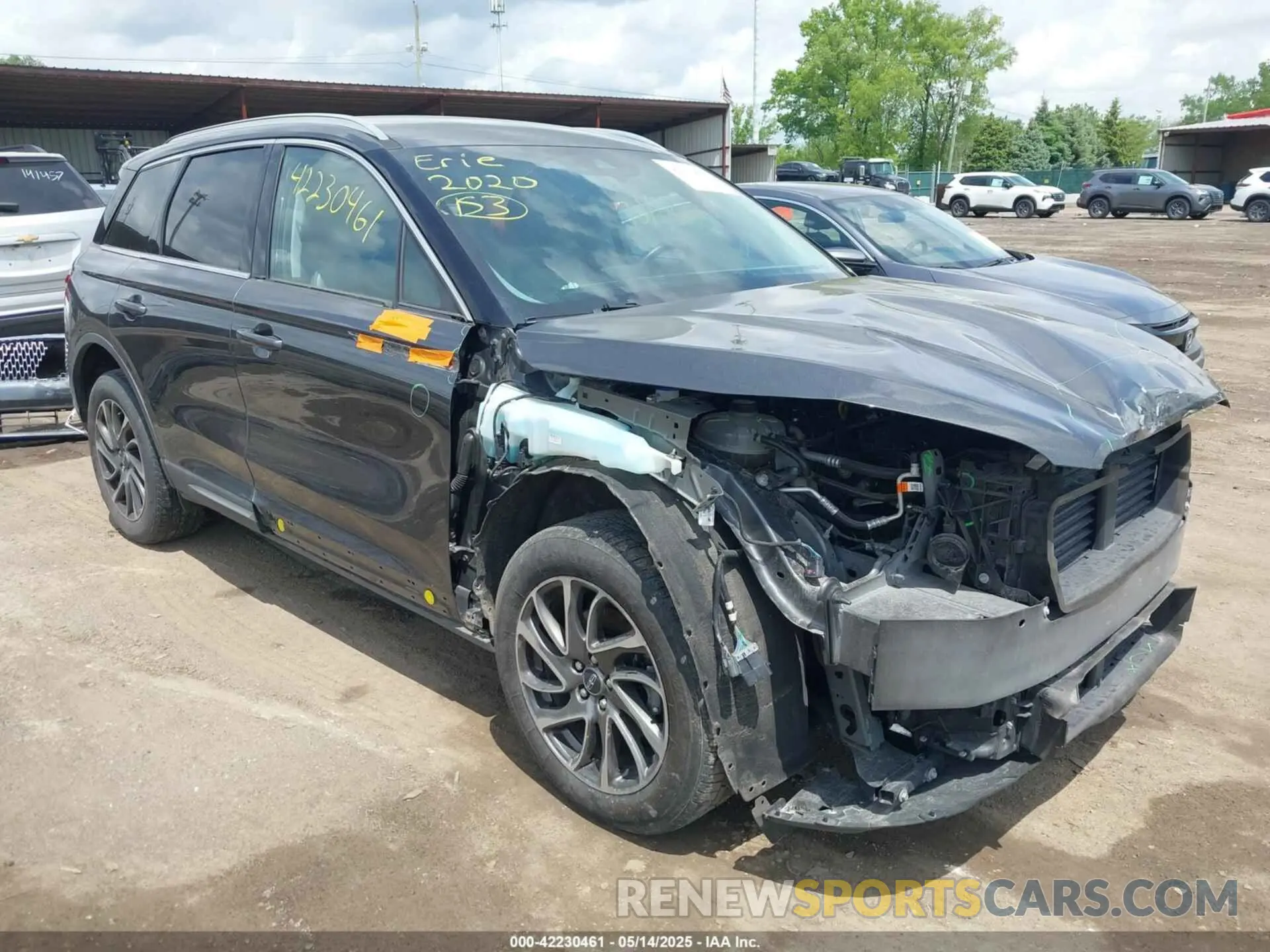 1 Photograph of a damaged car 5LMCJ1D99LUL26734 LINCOLN CORSAIR 2020