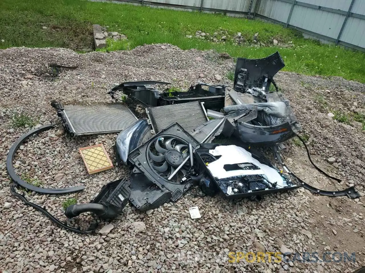 13 Photograph of a damaged car 5LMCJ2DH7LUL13574 LINCOLN CORSAIR 2020
