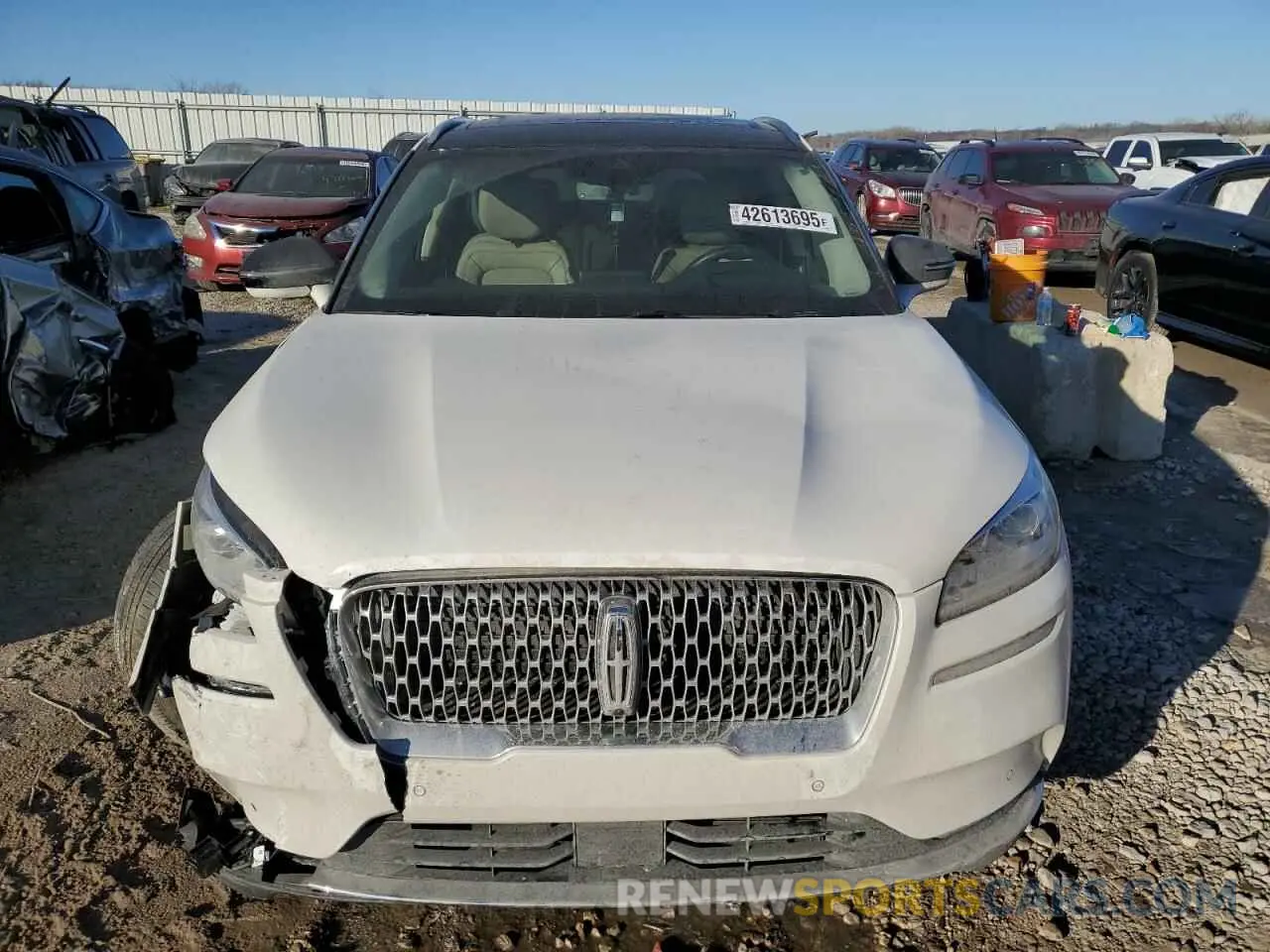 5 Photograph of a damaged car 5LMCJ2DH9LUL13768 LINCOLN CORSAIR 2020