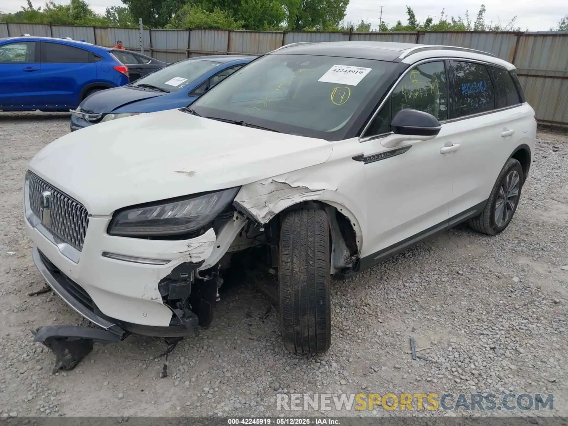 2 Photograph of a damaged car 5LMCJ2D90MUL25365 LINCOLN CORSAIR 2021