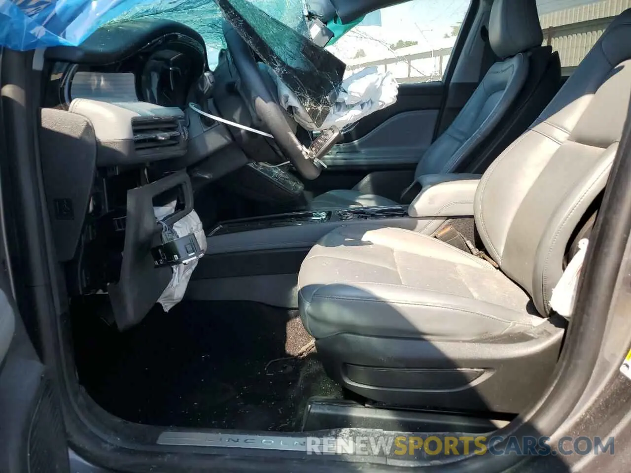 7 Photograph of a damaged car 5LMCJ1C91NUL24934 LINCOLN CORSAIR 2022