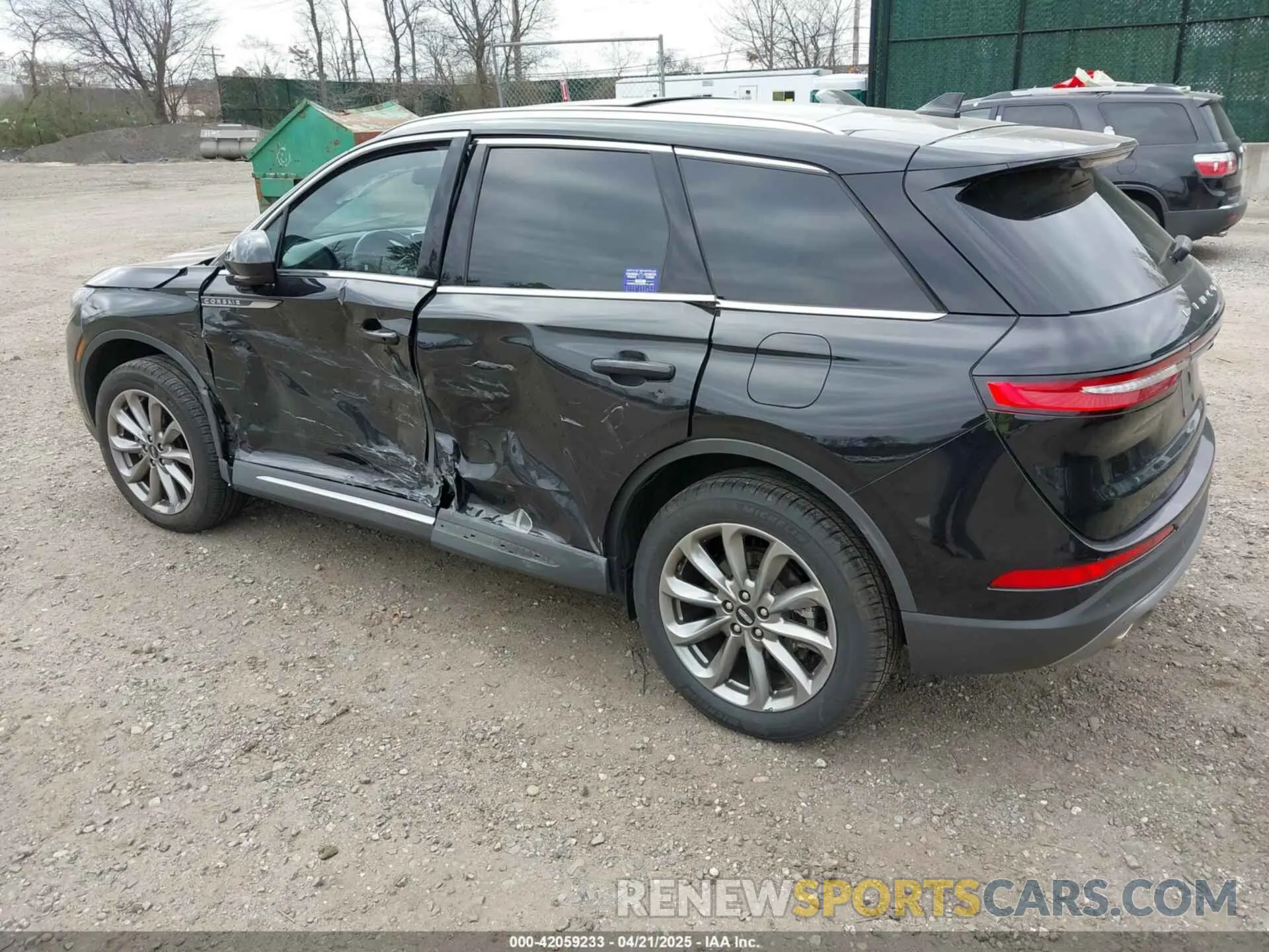 3 Photograph of a damaged car 5LMCJ1D90NUL35454 LINCOLN CORSAIR 2022