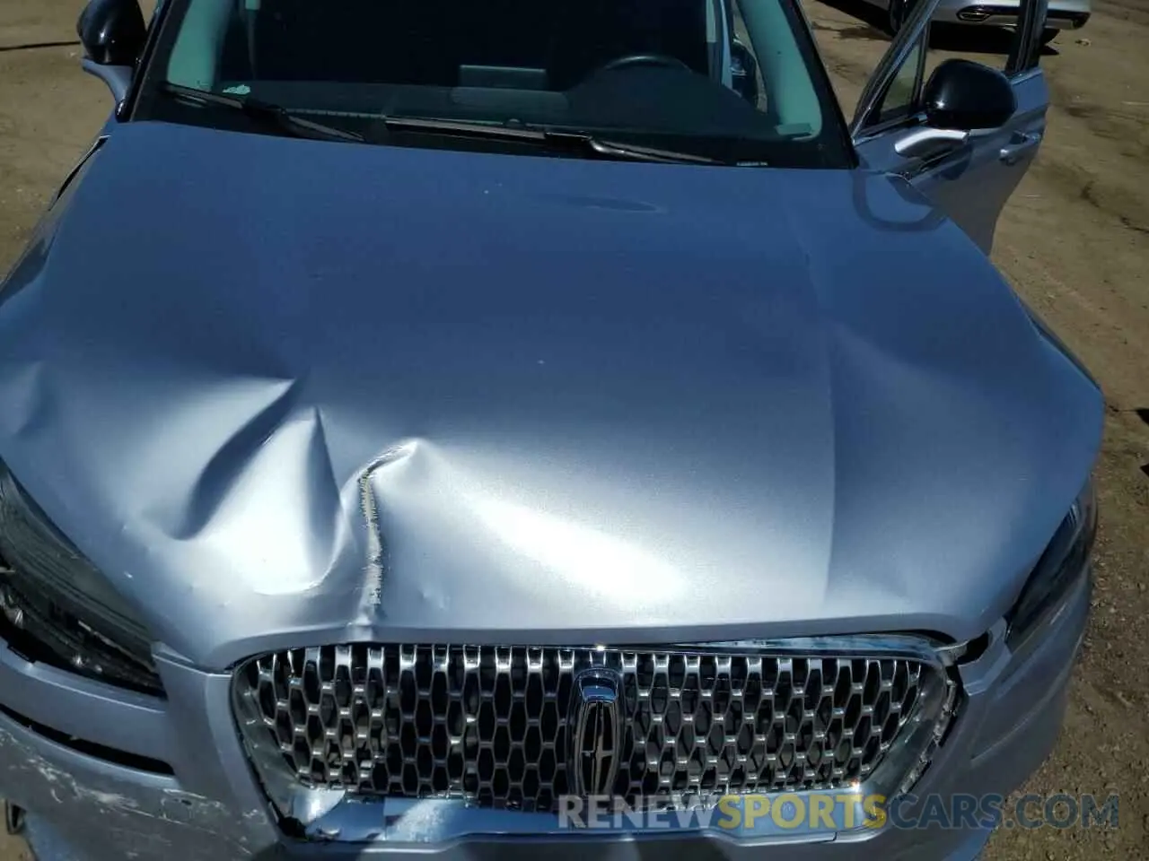 12 Photograph of a damaged car 5LMCJ1D92NUL16467 LINCOLN CORSAIR 2022