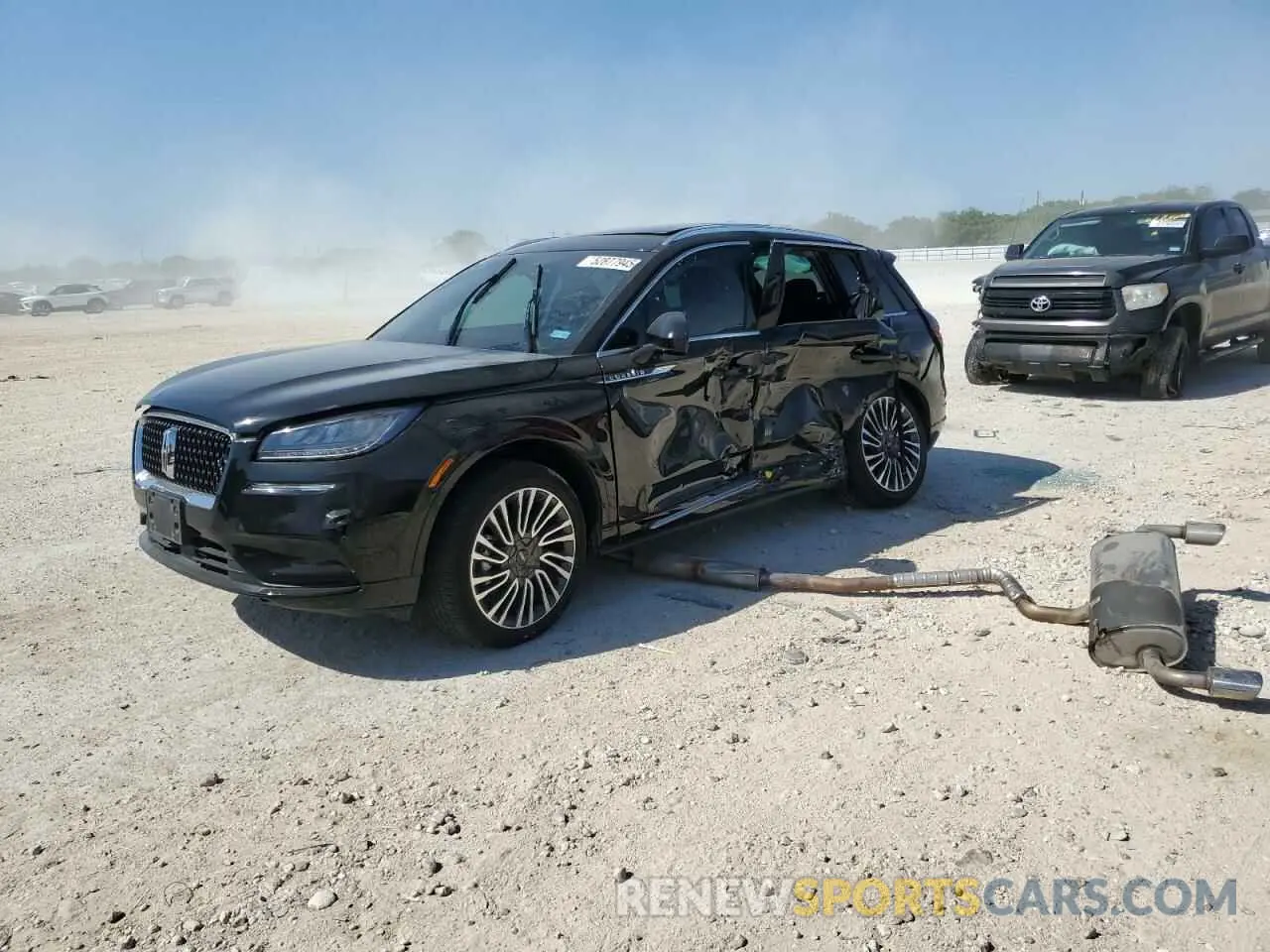 1 Photograph of a damaged car 5LMCJ1DH6NUL35420 LINCOLN CORSAIR 2022