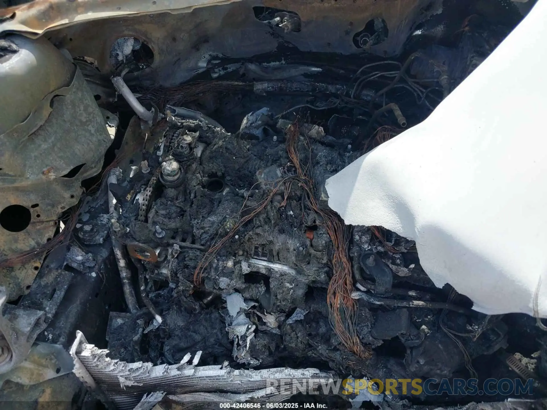 10 Photograph of a damaged car 5LMCJ2C91NUL12918 LINCOLN CORSAIR 2022