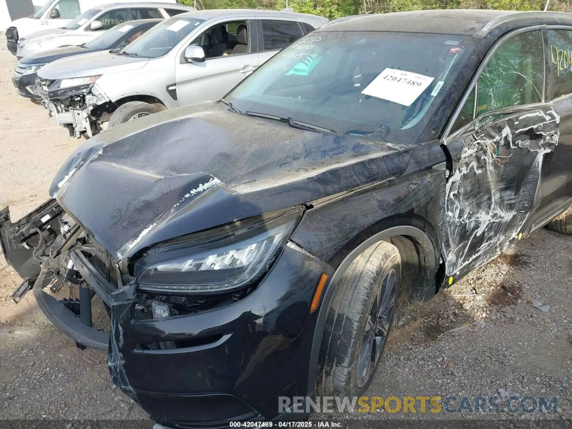 6 Photograph of a damaged car 5LMCJ2D94NUL24589 LINCOLN CORSAIR 2022