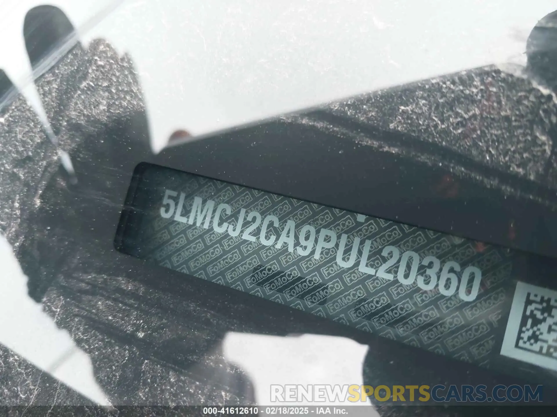 9 Photograph of a damaged car 5LMCJ2CA9PUL20360 LINCOLN CORSAIR 2023