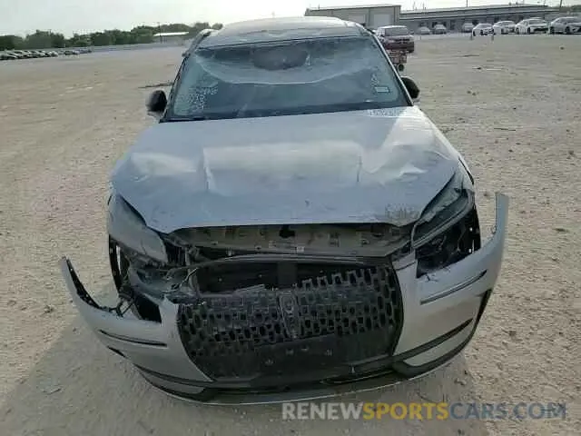 12 Photograph of a damaged car 5LMCJ1CA2RUL20715 LINCOLN CORSAIR 2024