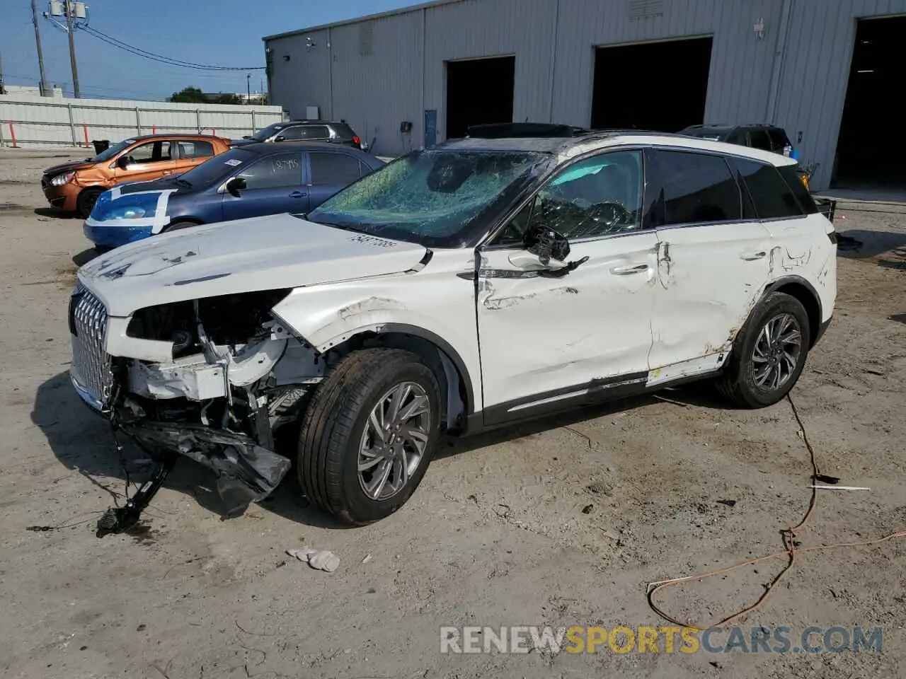 1 Photograph of a damaged car 5LMCJ1CA7RUL13260 LINCOLN CORSAIR 2024