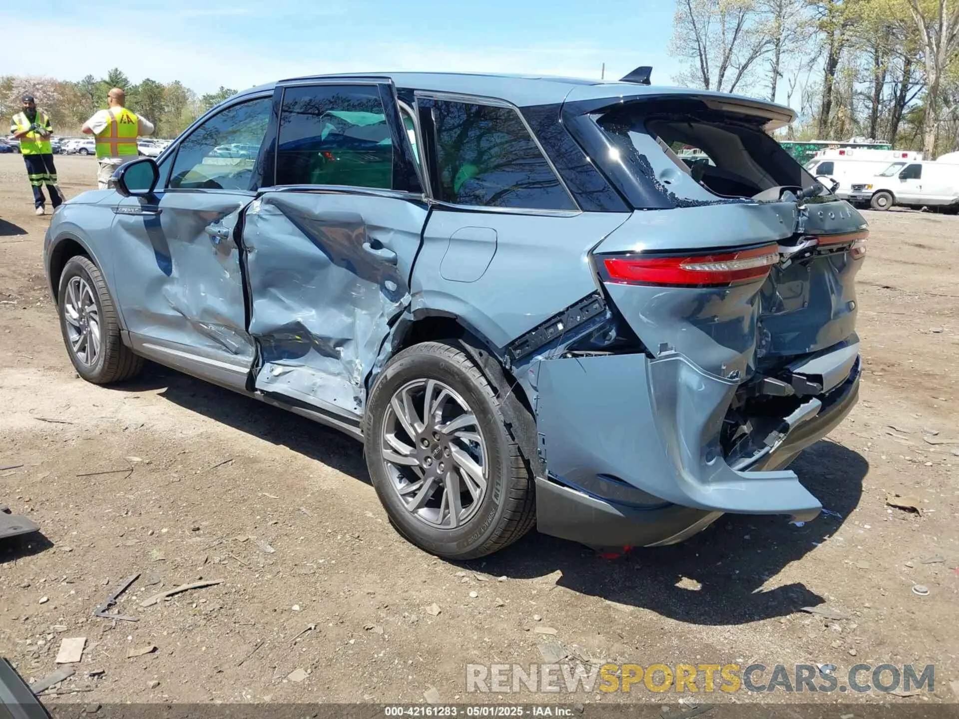 3 Photograph of a damaged car 5LMCJ1DA2RUL09907 LINCOLN CORSAIR 2024