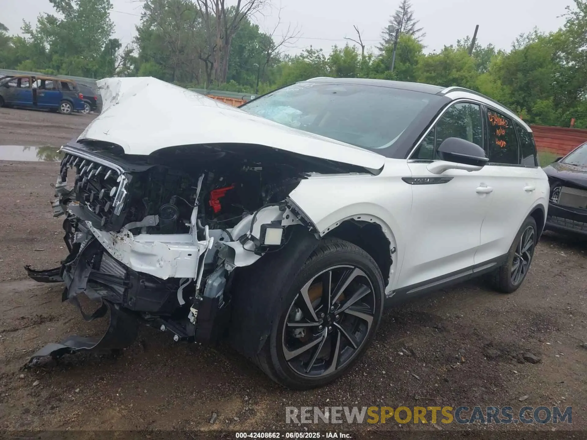 2 Photograph of a damaged car 5LMCJ2DA2RUL15566 LINCOLN CORSAIR 2024