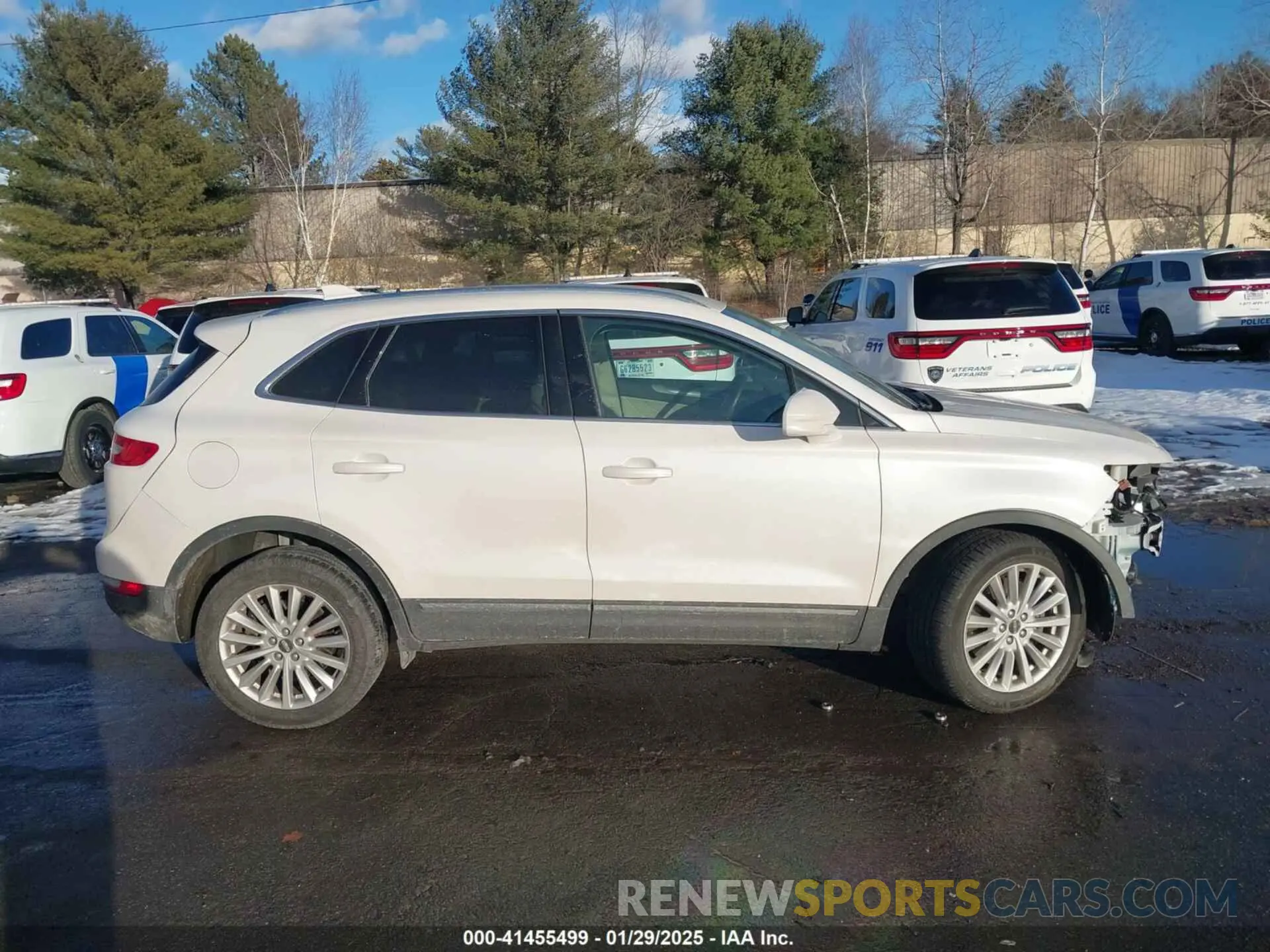 14 Photograph of a damaged car 5LMCJ1D91KUL26077 LINCOLN MKC 2019
