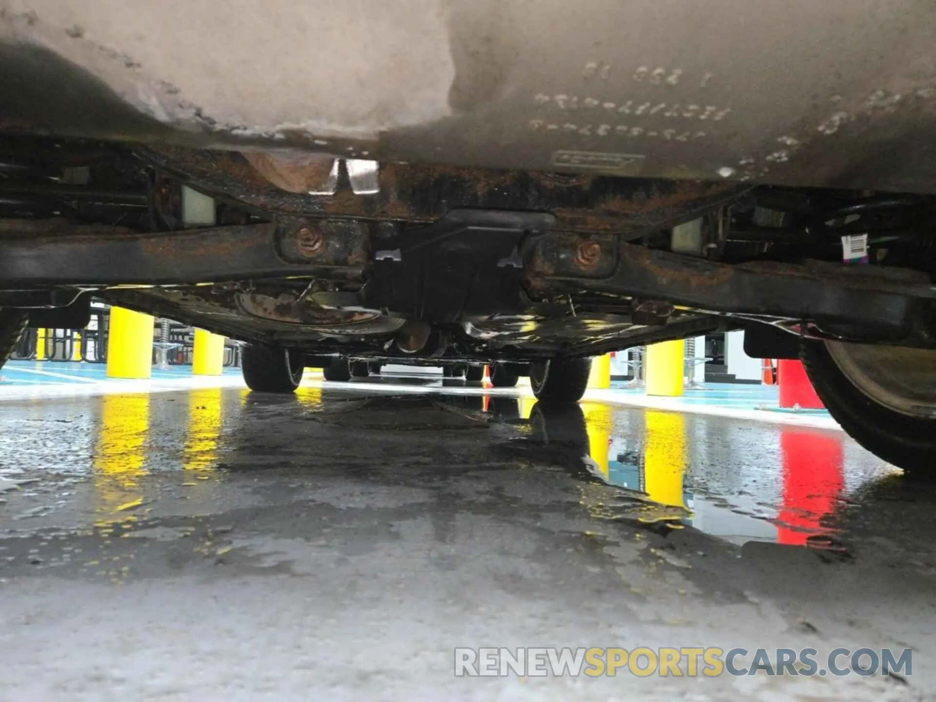 11 Photograph of a damaged car 5LMCJ1D95KUL09797 LINCOLN MKC 2019