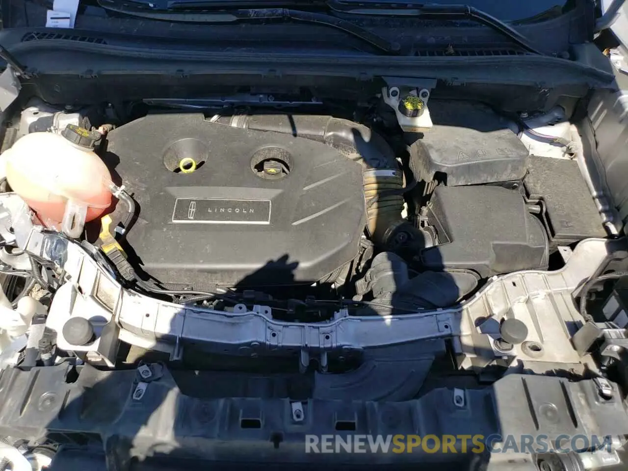 11 Photograph of a damaged car 5LMCJ2C92KUL42764 LINCOLN MKC 2019