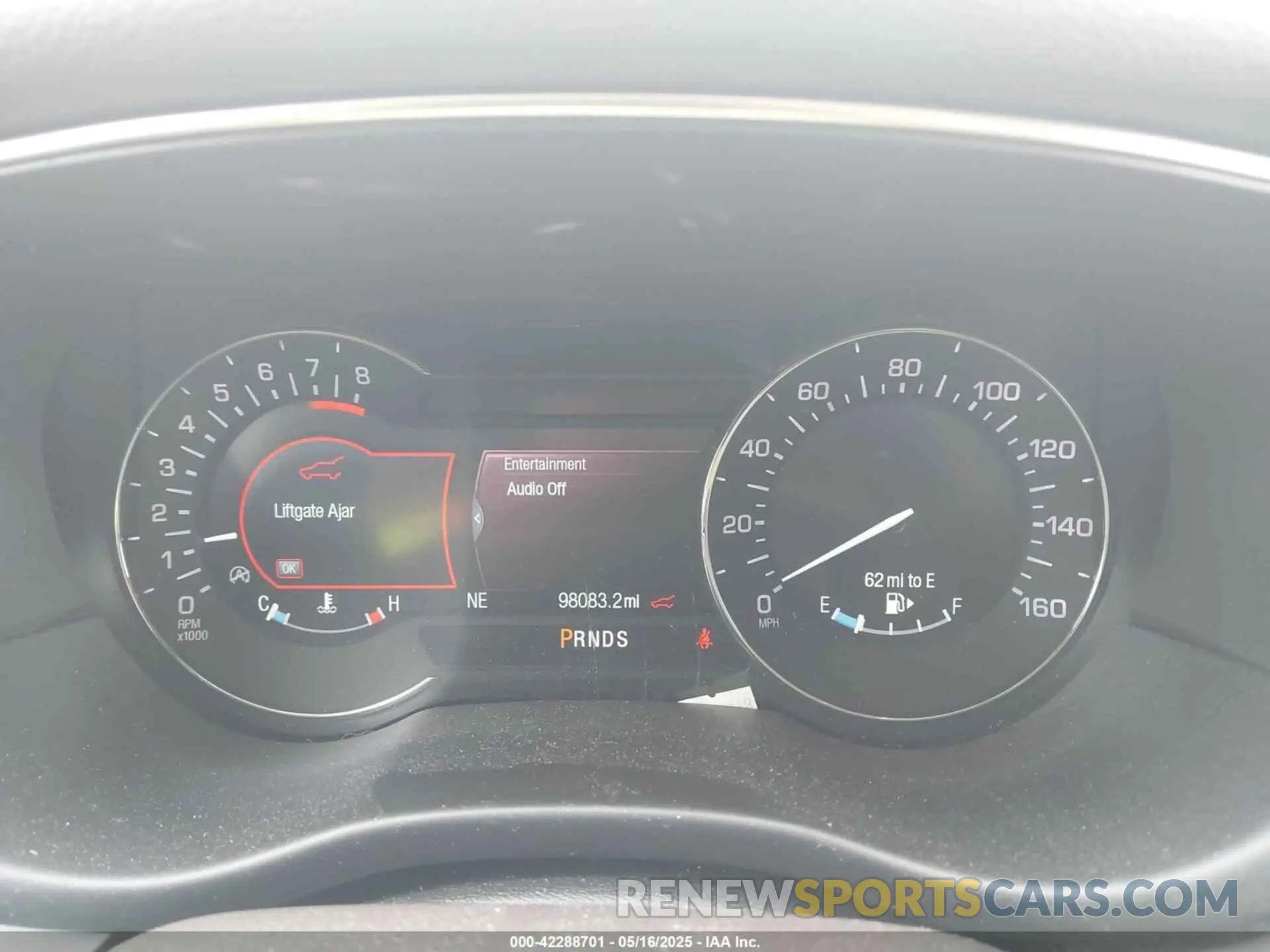 7 Photograph of a damaged car 5LMCJ2C99KUL12435 LINCOLN MKC 2019