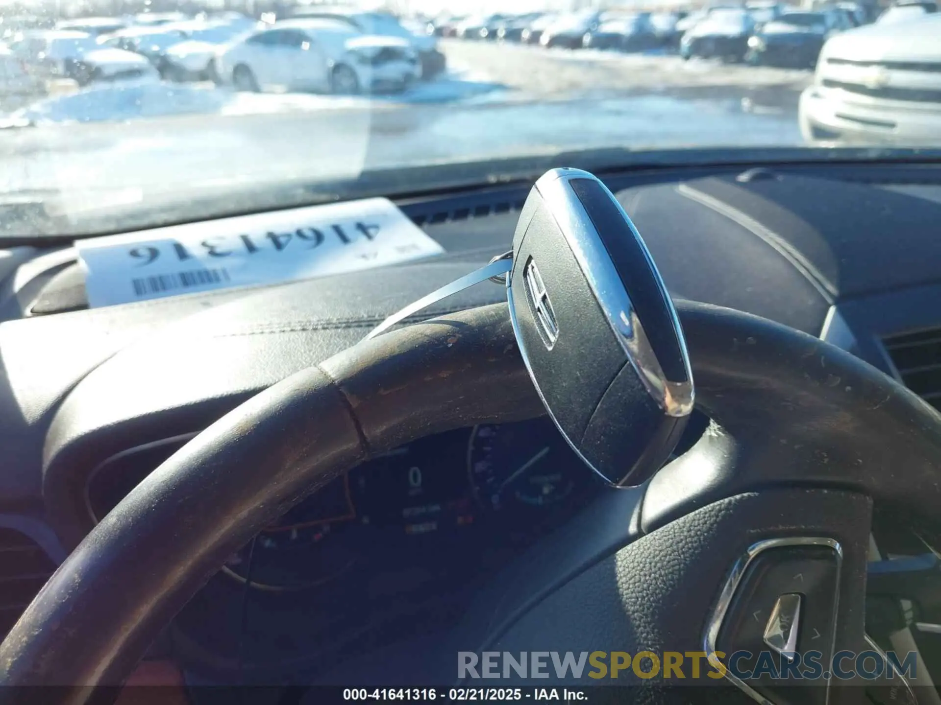 11 Photograph of a damaged car 5LMCJ2C99KUL17179 LINCOLN MKC 2019