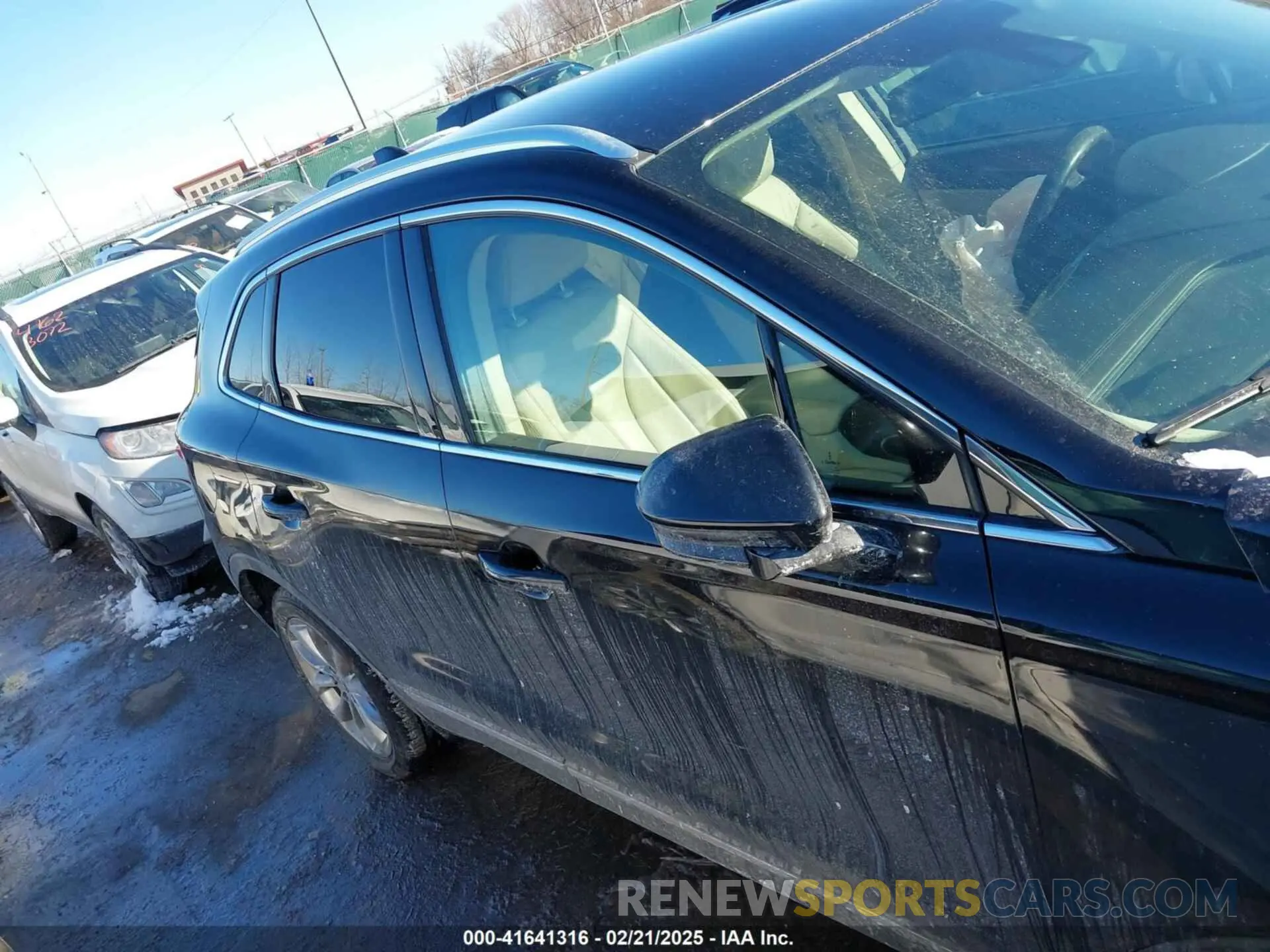 13 Photograph of a damaged car 5LMCJ2C99KUL17179 LINCOLN MKC 2019