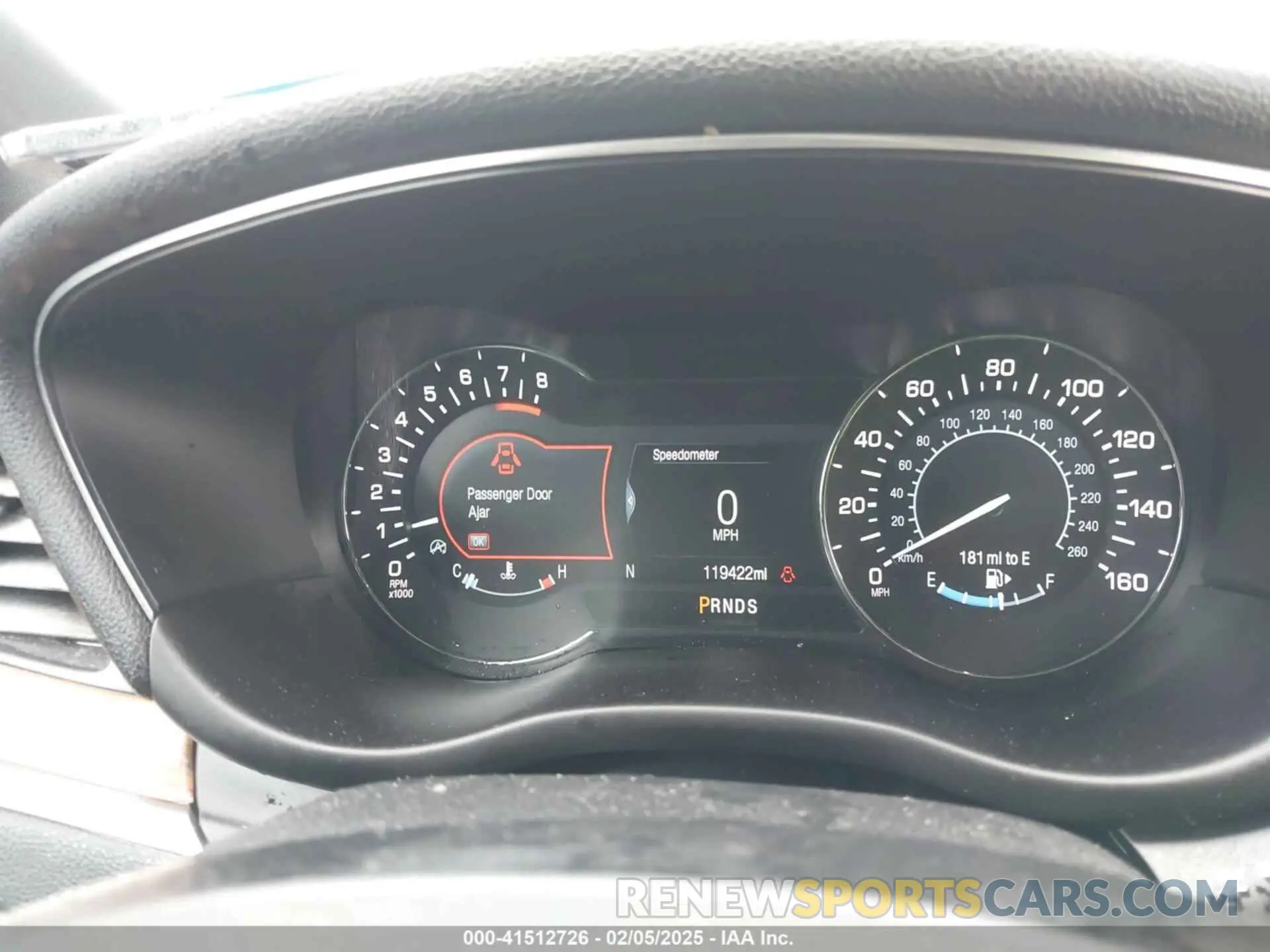 7 Photograph of a damaged car 5LMCJ2C99KUL52725 LINCOLN MKC 2019