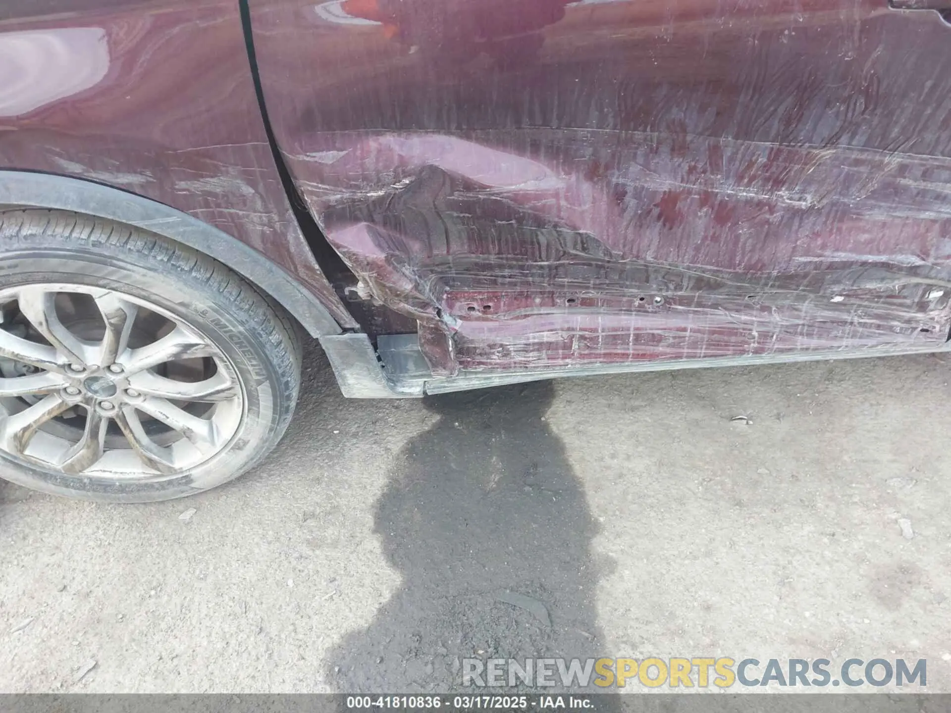 6 Photograph of a damaged car 5LMCJ2D93KUL21128 LINCOLN MKC 2019