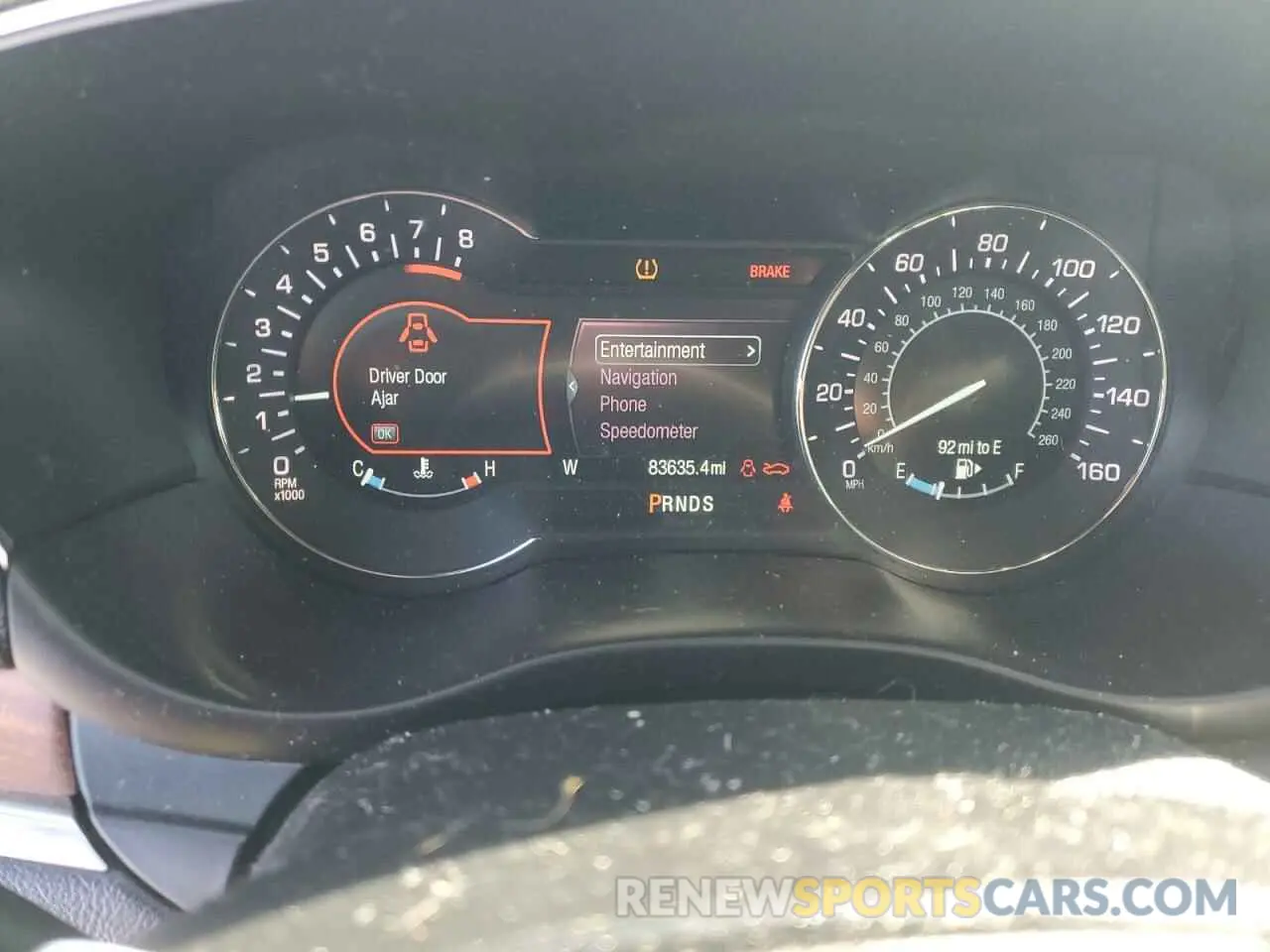 9 Photograph of a damaged car 5LMCJ2D96KUL02511 LINCOLN MKC 2019