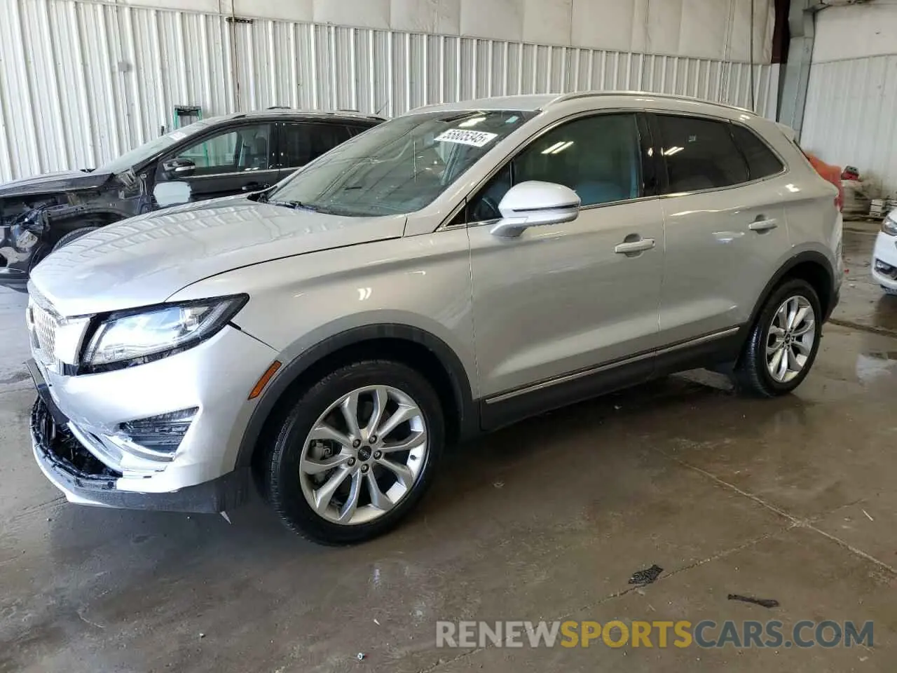 1 Photograph of a damaged car 5LMCJ2D98KUL47904 LINCOLN MKC 2019