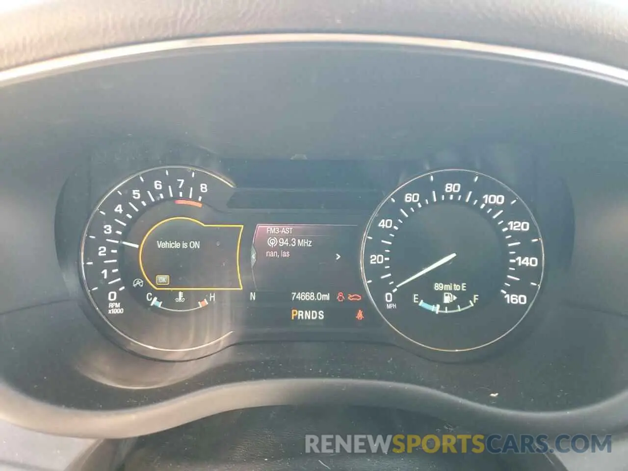 9 Photograph of a damaged car 5LMCJ3C91KUL43975 LINCOLN MKC 2019