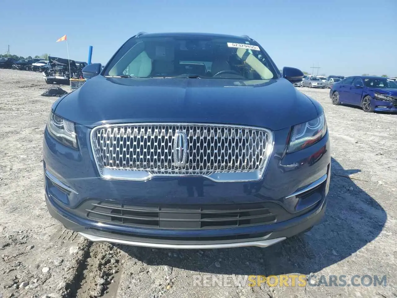 5 Photograph of a damaged car 5LMCJ3C91KUL48660 LINCOLN MKC 2019