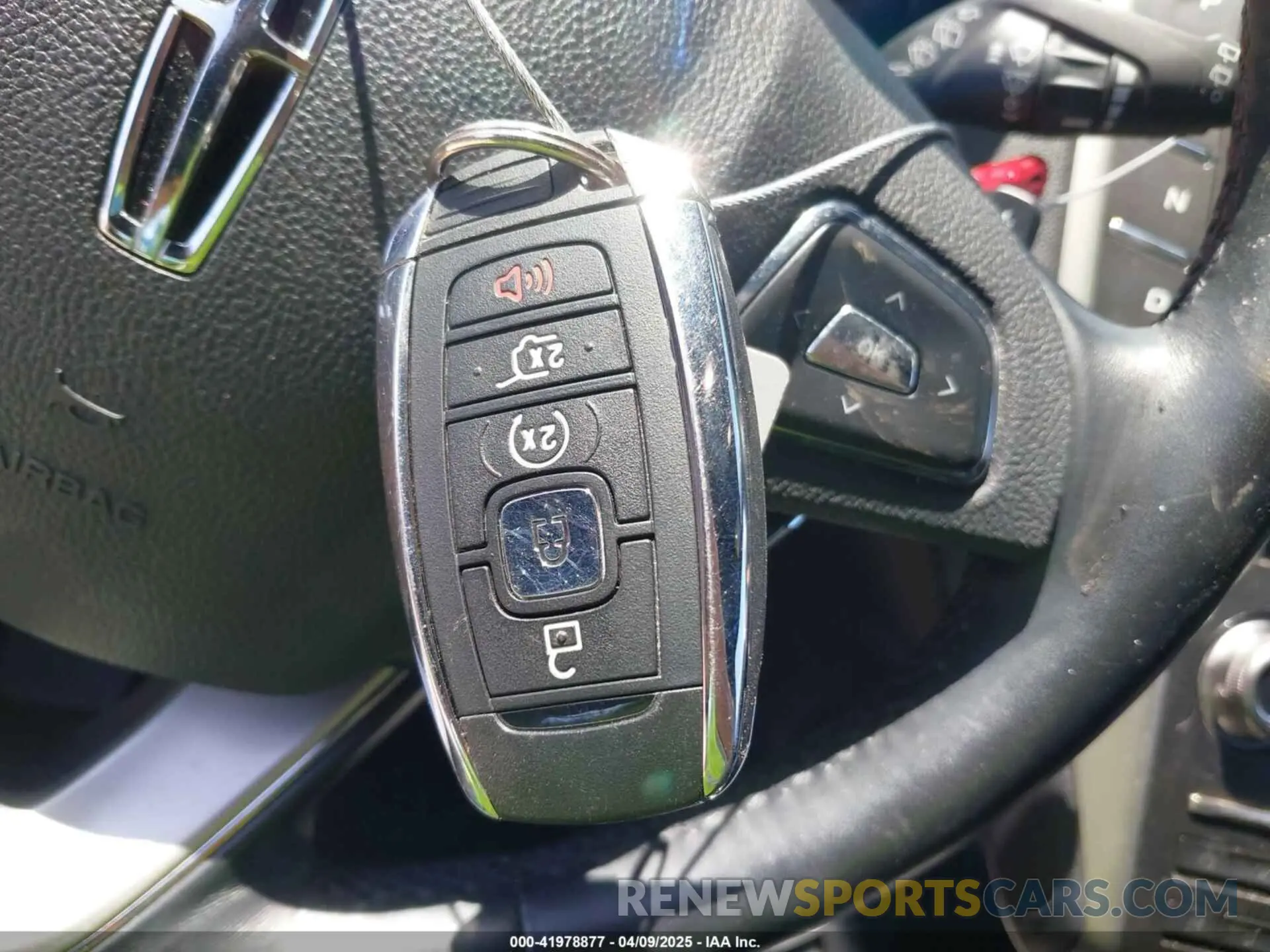11 Photograph of a damaged car 5LMCJ3C93KUL35294 LINCOLN MKC 2019