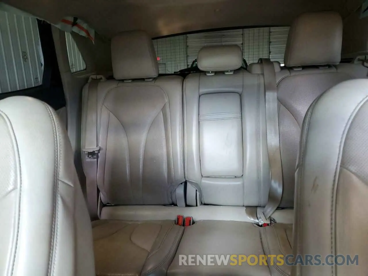 10 Photograph of a damaged car 5LMCJ3C94KUL02367 LINCOLN MKC 2019