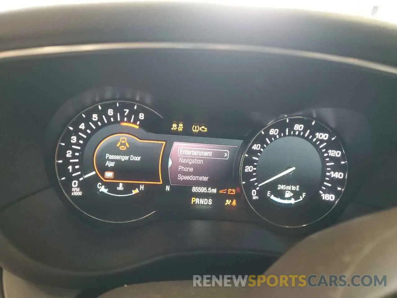 9 Photograph of a damaged car 5LMCJ3C94KUL02367 LINCOLN MKC 2019