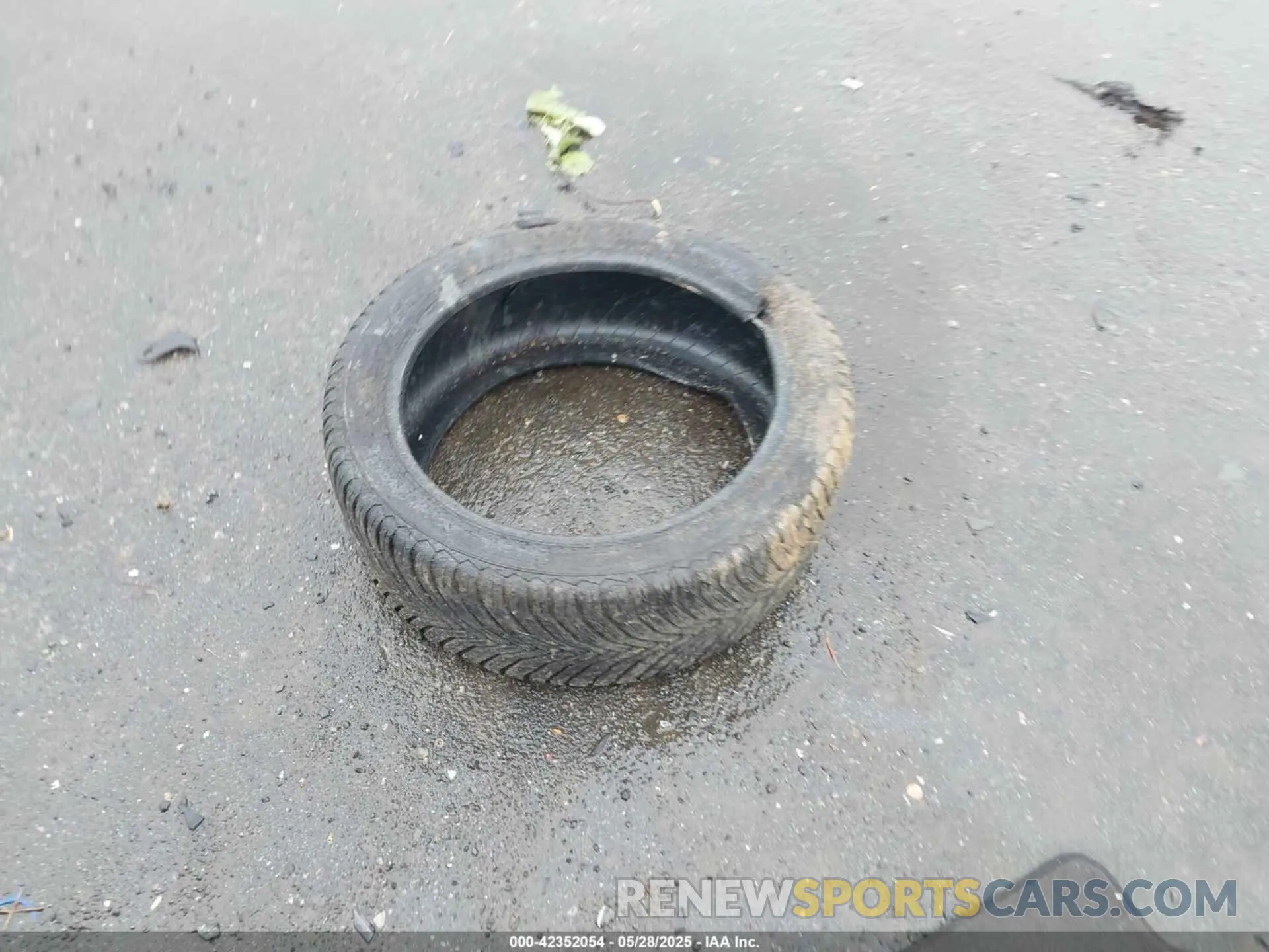 11 Photograph of a damaged car 5LMCJ3C97KUL09992 LINCOLN MKC 2019
