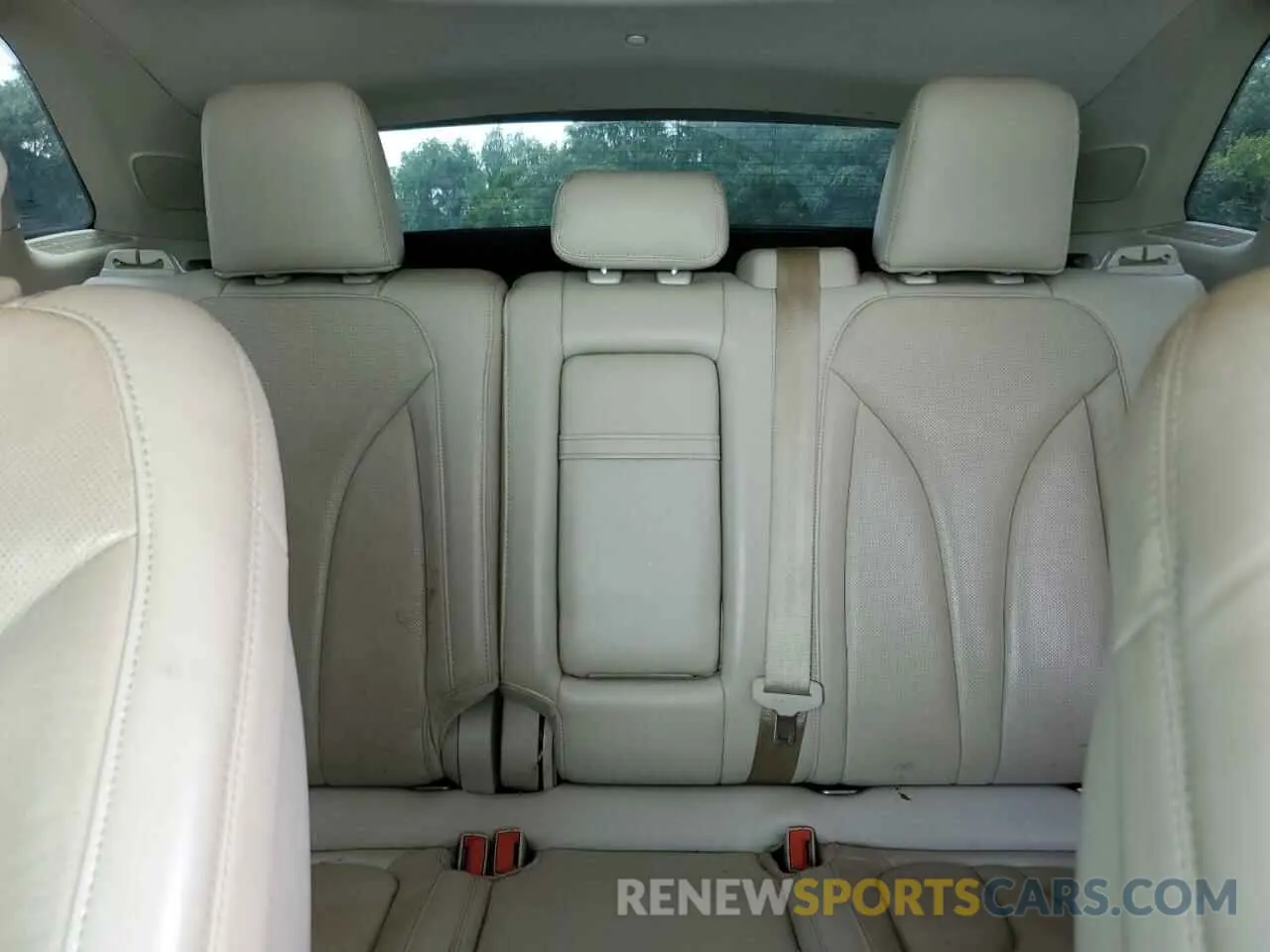 10 Photograph of a damaged car 5LMCJ3C97KUL26887 LINCOLN MKC 2019