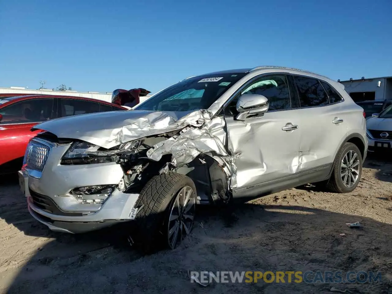 1 Photograph of a damaged car 5LMCJ3D94KUL09107 LINCOLN MKC 2019