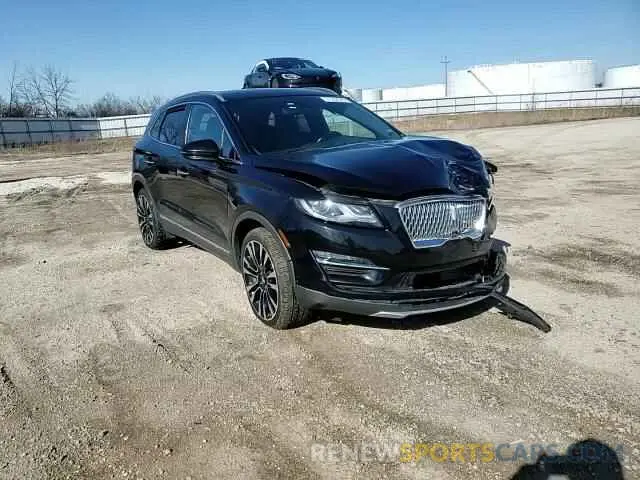 11 Photograph of a damaged car 5LMTJ3DH0KUL47912 LINCOLN MKC 2019