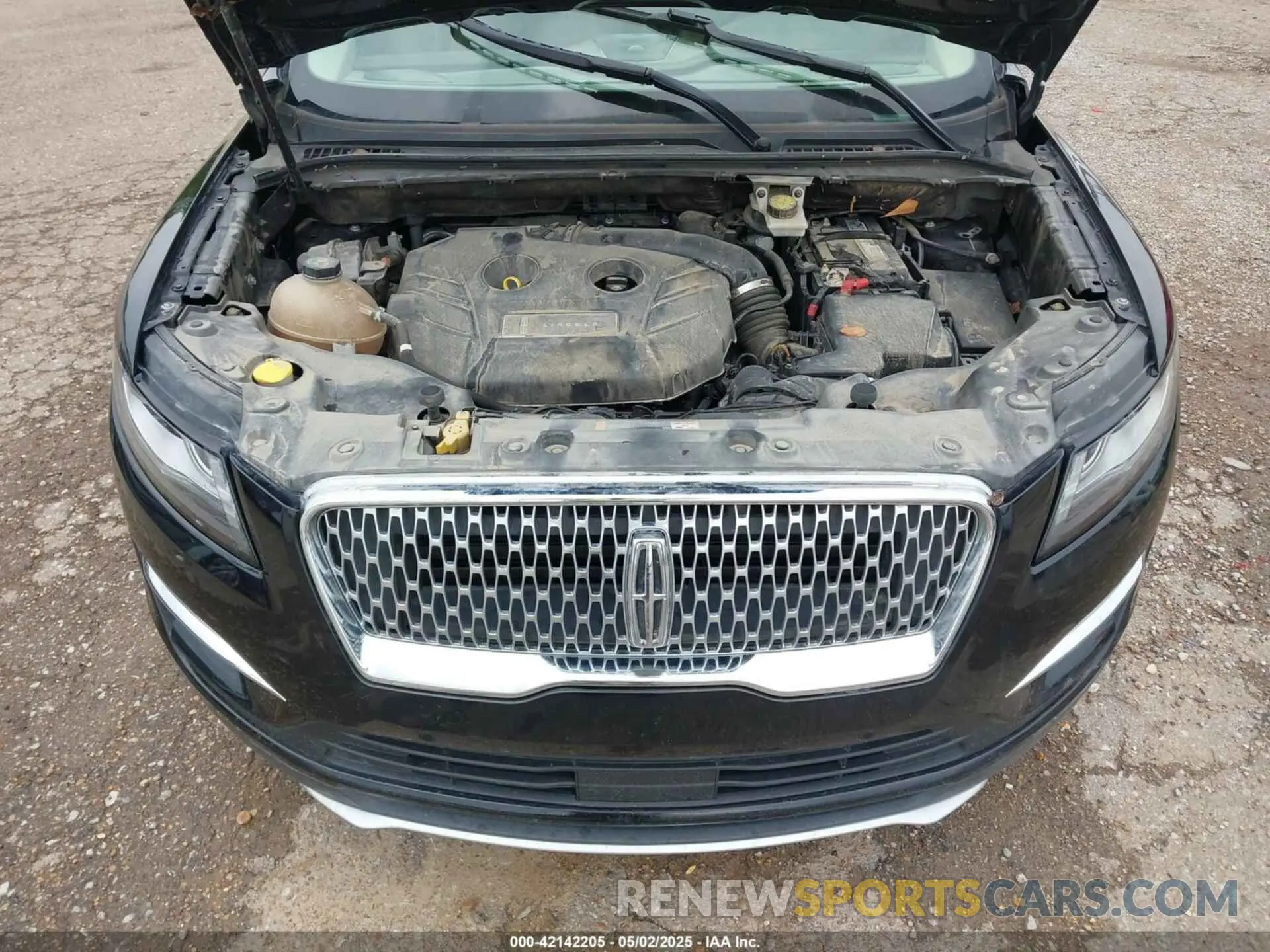 10 Photograph of a damaged car 5LMTJ3DHXKUL21088 LINCOLN MKC 2019