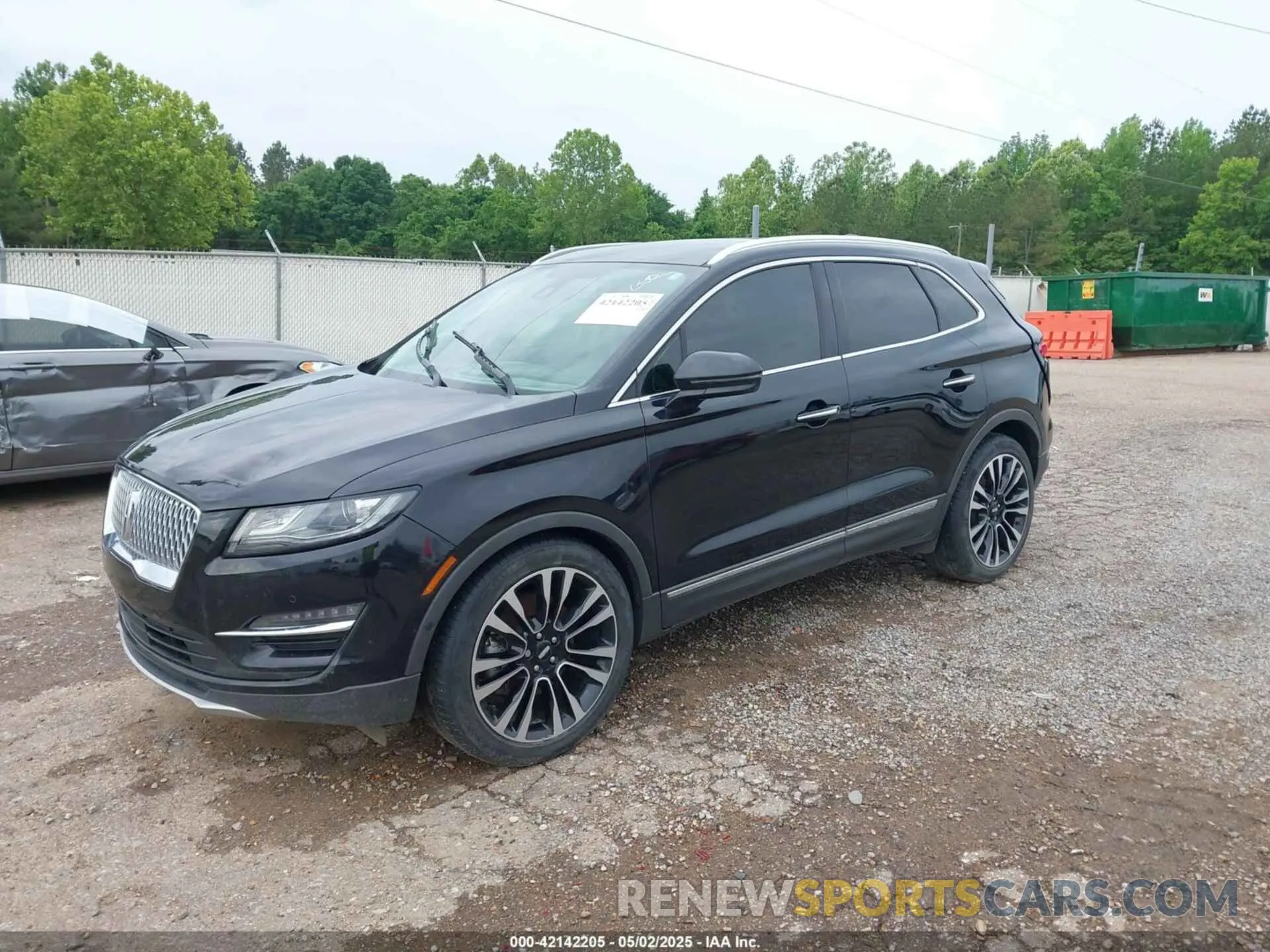 2 Photograph of a damaged car 5LMTJ3DHXKUL21088 LINCOLN MKC 2019