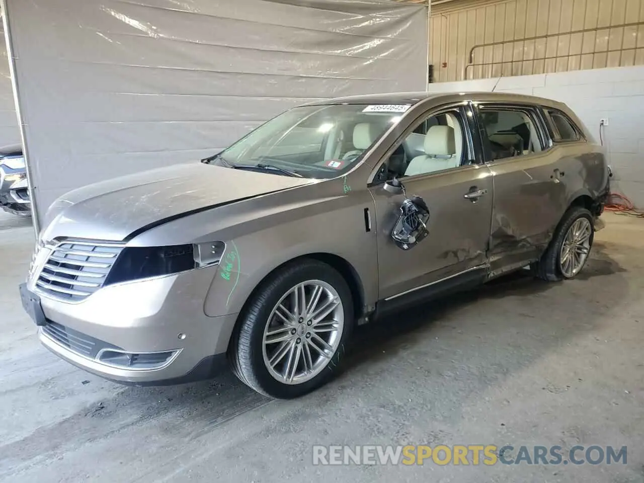 1 Photograph of a damaged car 2LMHJ5AT0KBL03982 LINCOLN MKT 2019
