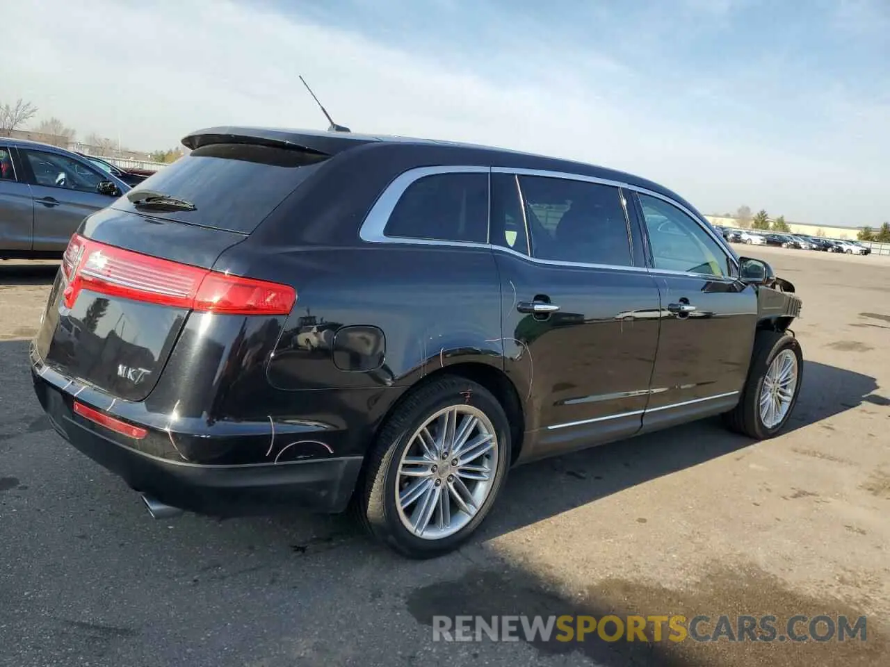 3 Photograph of a damaged car 2LMHJ5AT3KBL04205 LINCOLN MKT 2019