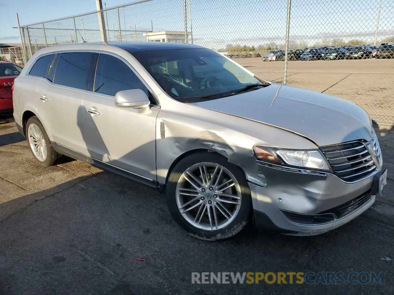 4 Photograph of a damaged car 2LMHJ5AT5KBL03170 LINCOLN MKT 2019