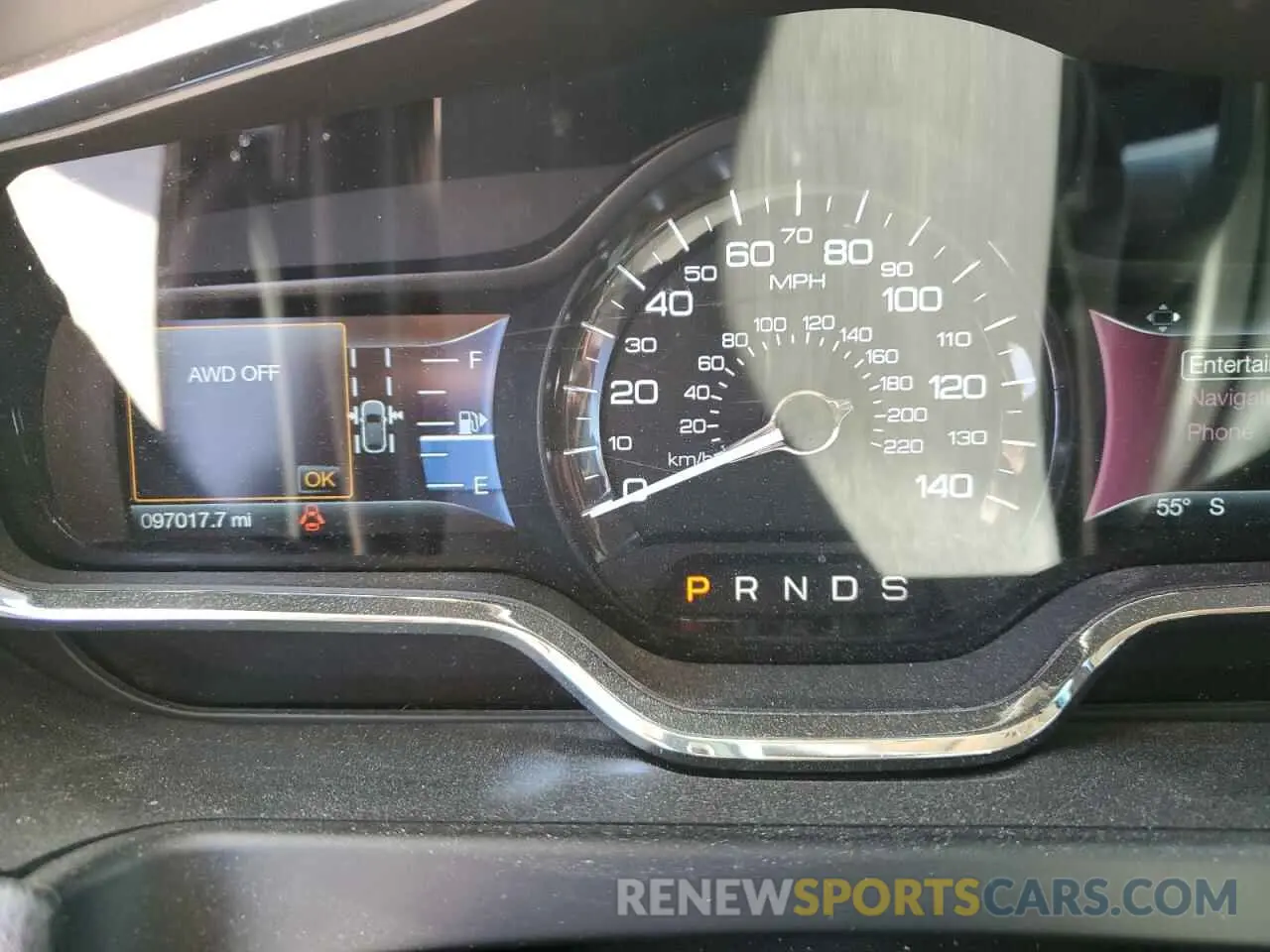 9 Photograph of a damaged car 2LMHJ5ATXKBL01981 LINCOLN MKT 2019