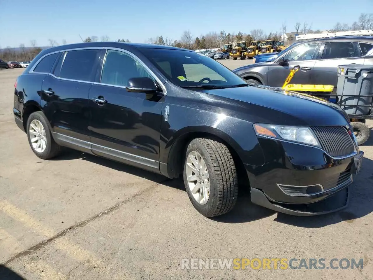 4 Photograph of a damaged car 2LMHJ5NK3KBL04402 LINCOLN MKT 2019