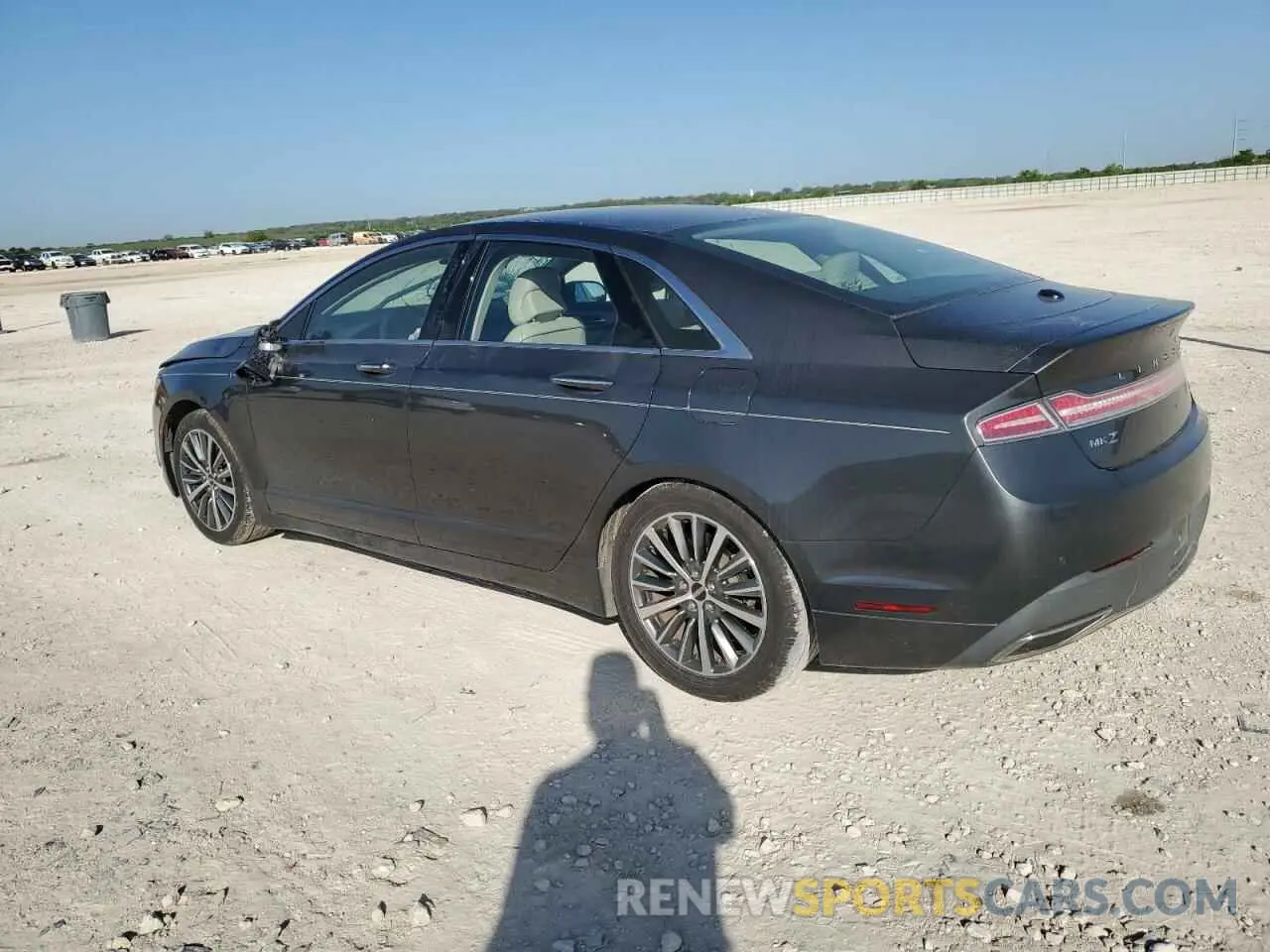 2 Photograph of a damaged car 3LN6L5A91KR624237 LINCOLN MKZ 2019