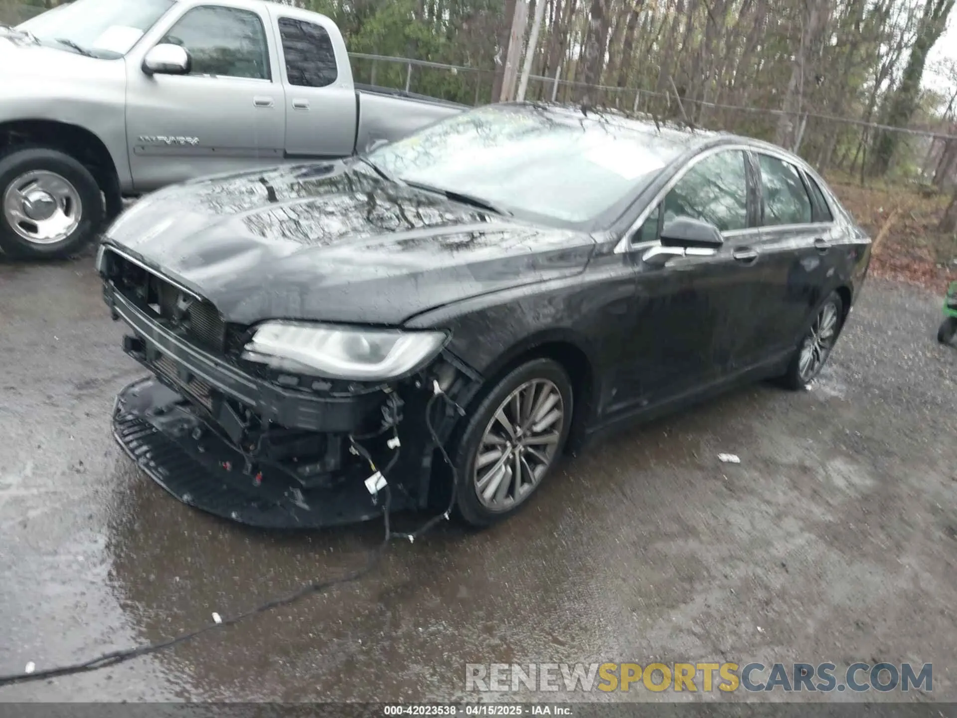 2 Photograph of a damaged car 3LN6L5A92KR631472 LINCOLN MKZ 2019