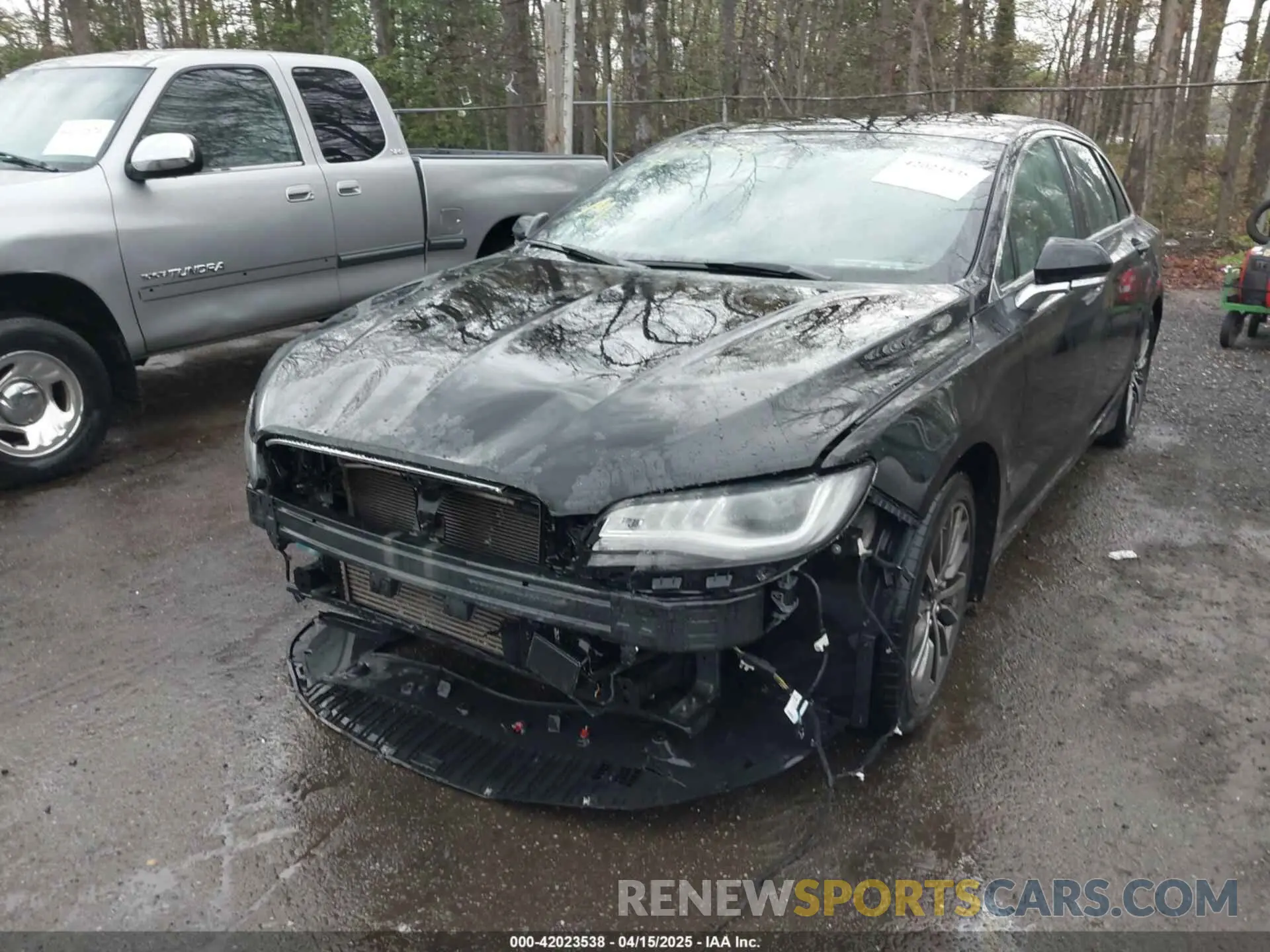 6 Photograph of a damaged car 3LN6L5A92KR631472 LINCOLN MKZ 2019