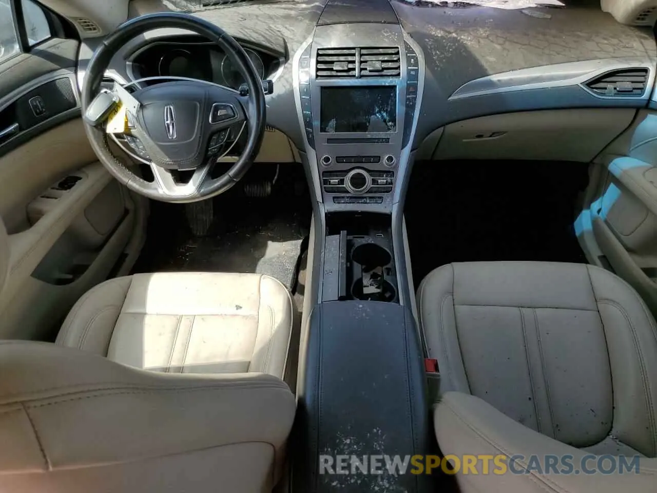 8 Photograph of a damaged car 3LN6L5A98KR631346 LINCOLN MKZ 2019