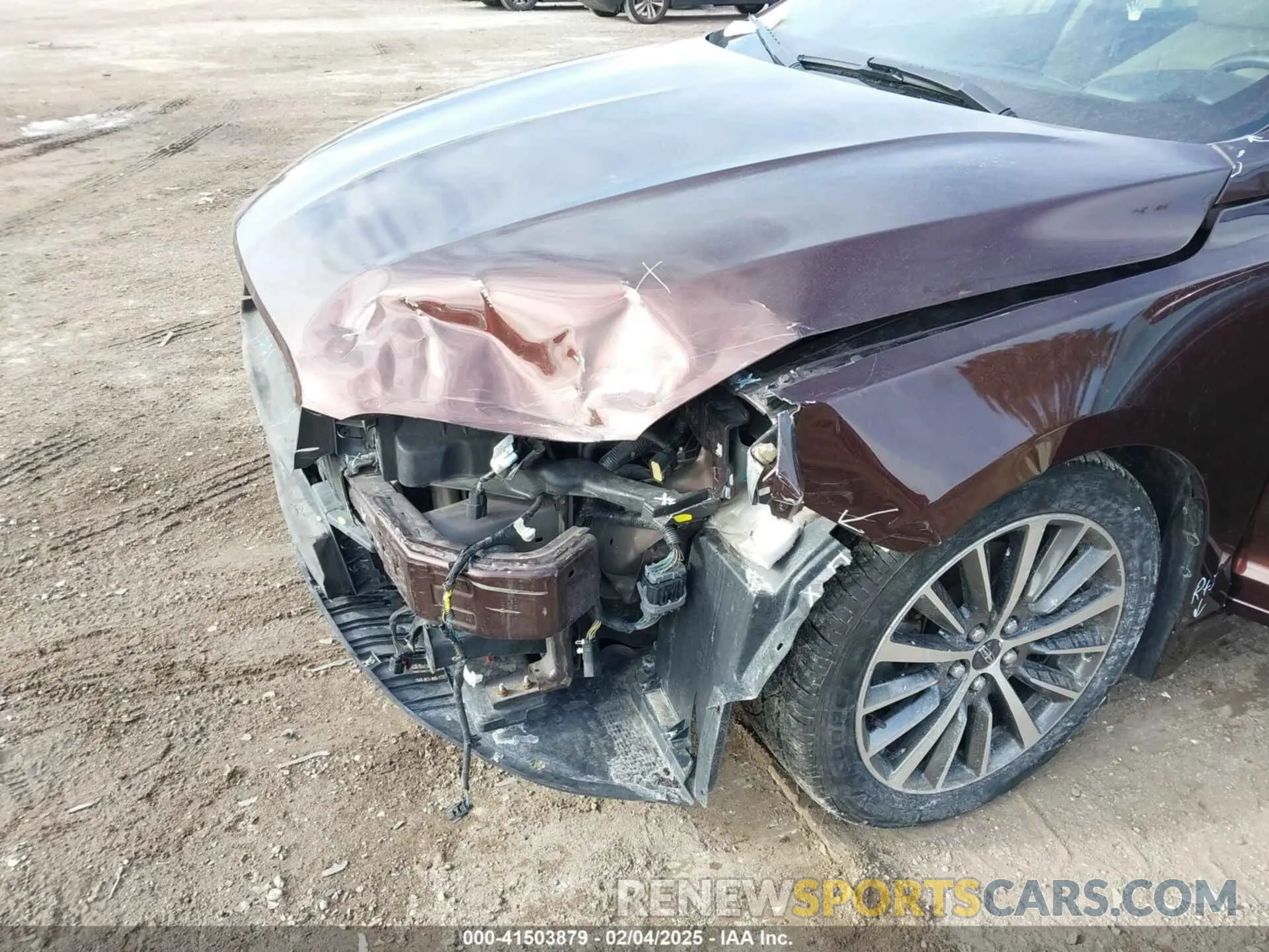 6 Photograph of a damaged car 3LN6L5B95KR605611 LINCOLN MKZ 2019