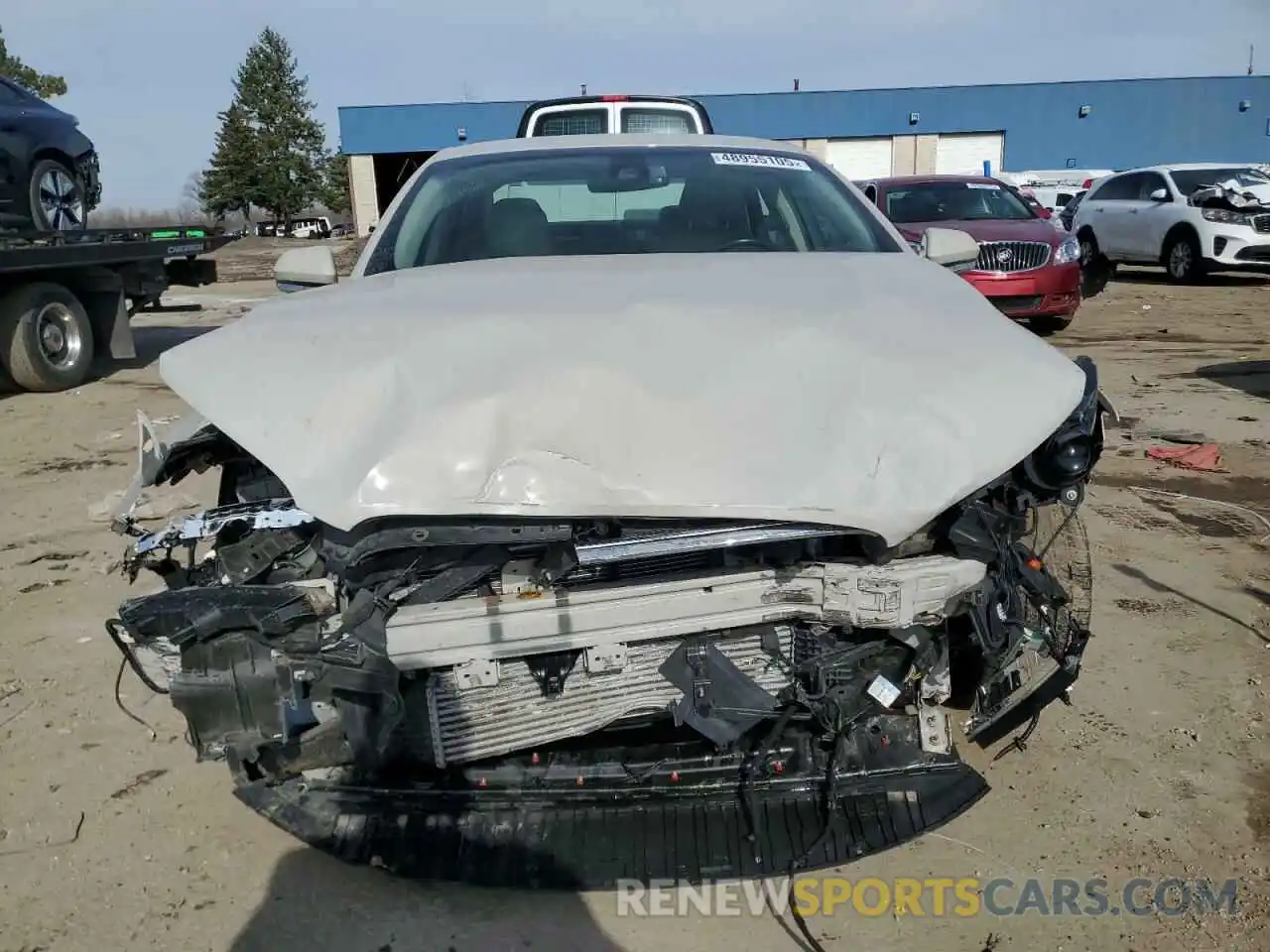 5 Photograph of a damaged car 3LN6L5C92KR622042 LINCOLN MKZ 2019