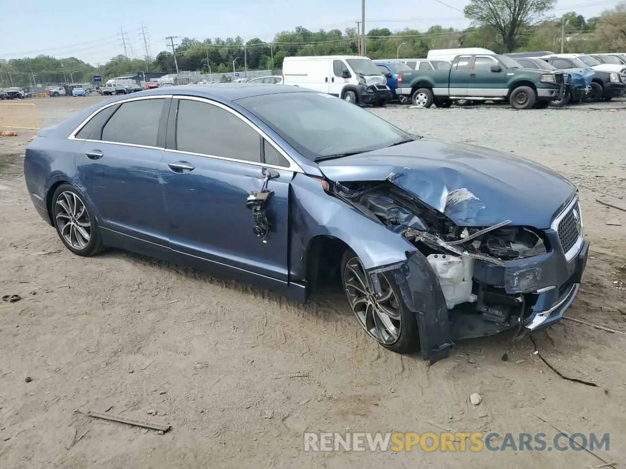 4 Photograph of a damaged car 3LN6L5C92KR632134 LINCOLN MKZ 2019