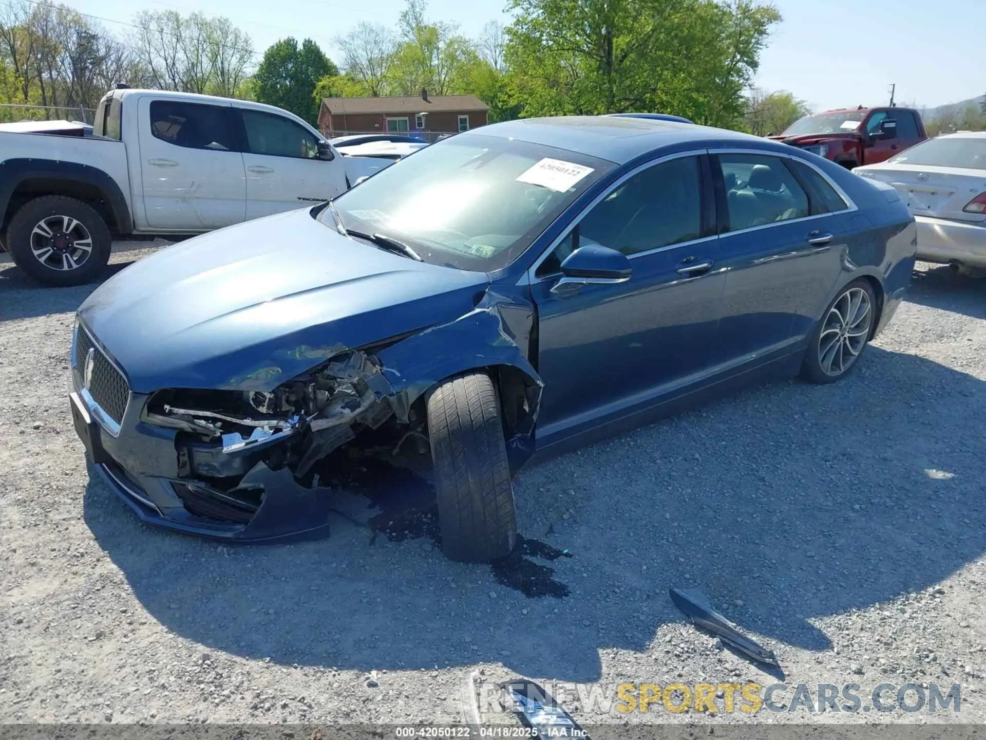 2 Photograph of a damaged car 3LN6L5C96KR609147 LINCOLN MKZ 2019